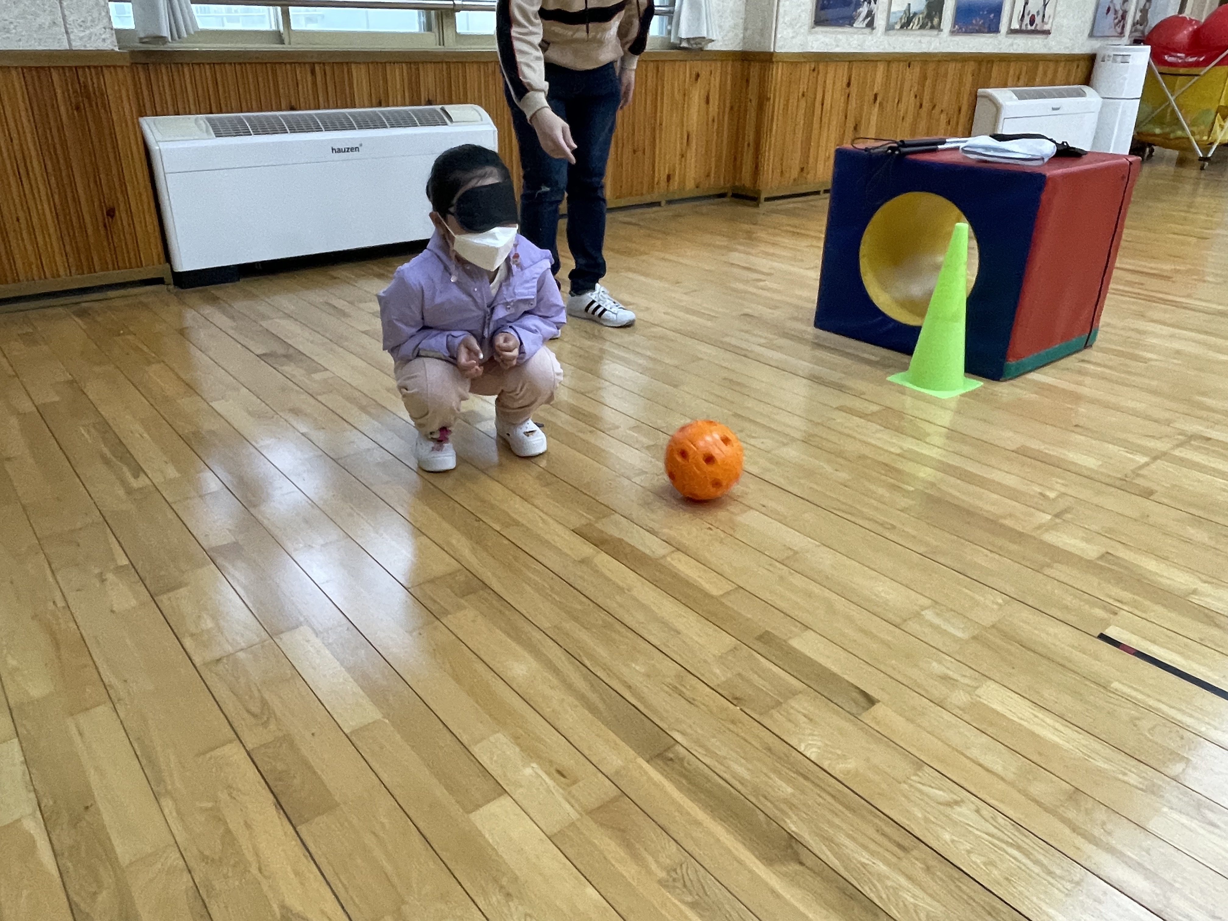 김해 단설 장유유치원, 장애이해교육주간 시각장애 보행체험 - 관련이미지3
