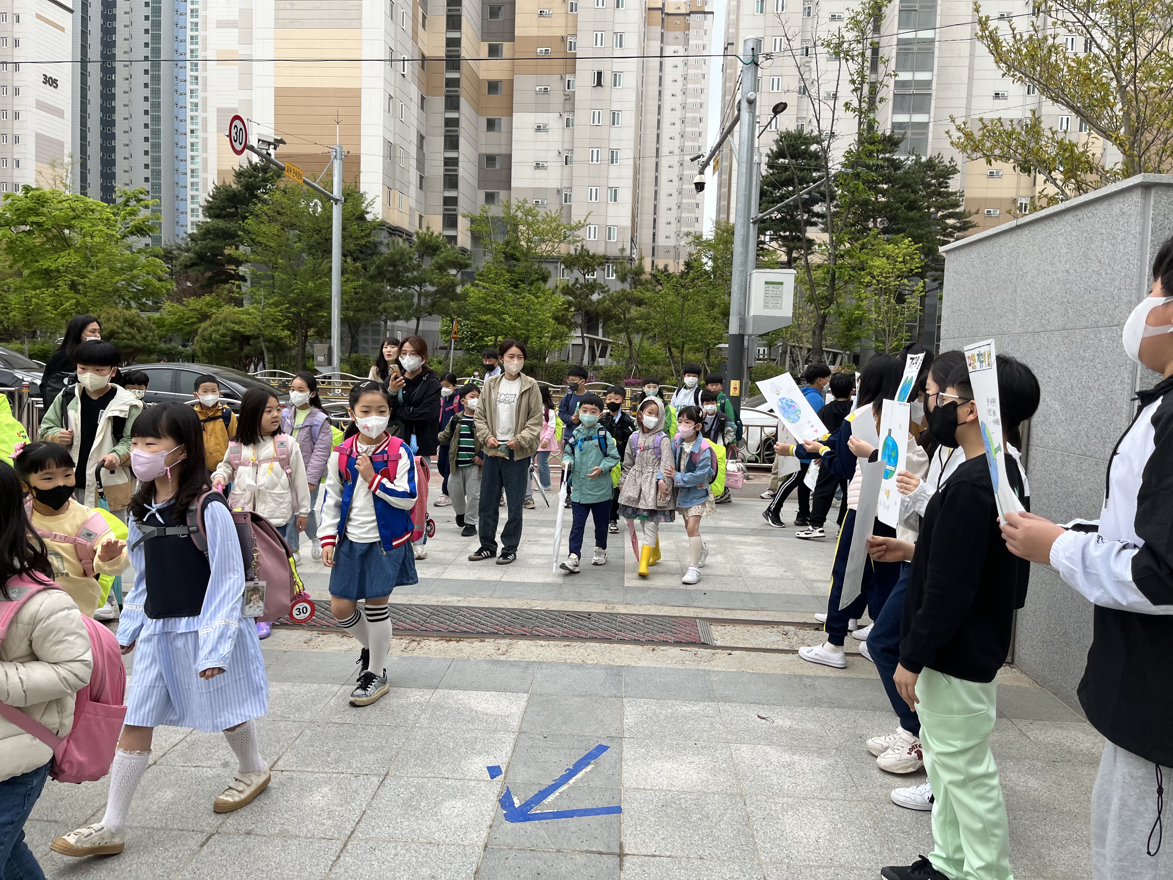 장재초등학교, 지구를 위한 10분 소등행사 - 관련이미지1