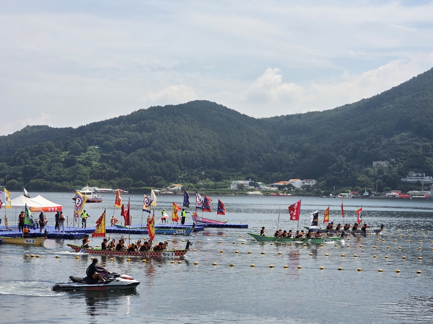 '이순신의 후예들, 바다를 가르다.'  통영교육지원청, 2025. 교육장배 거북선 노젓기 대회 개최 - 관련이미지2