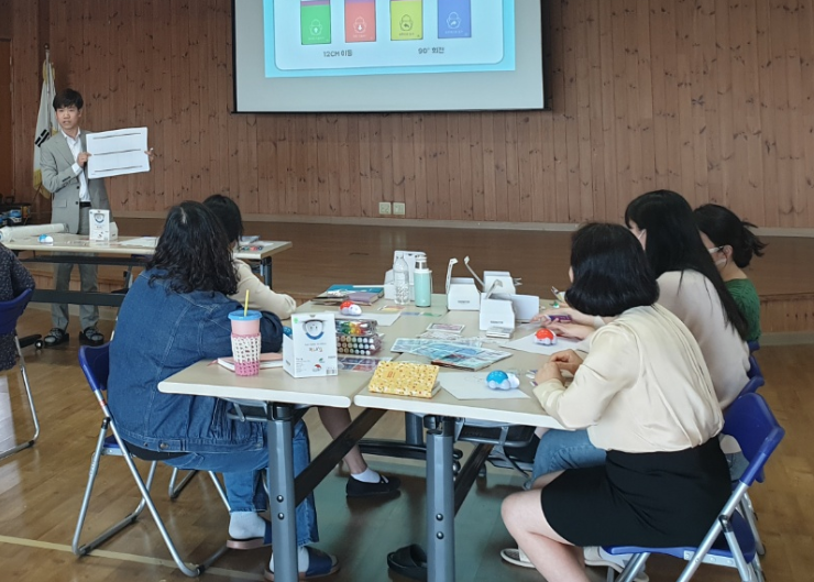 고성유치원 2023. 행복학교 유아용 코딩 교원 연수 실시 - 관련이미지2