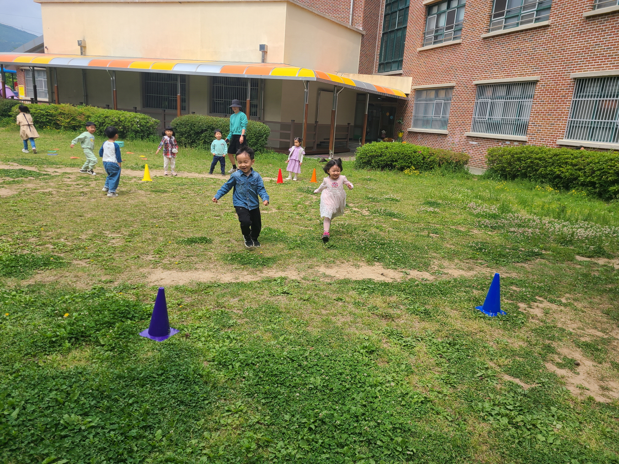 2023.미리벌초등학교병설유치원 어린이날 축제 및 이음교육 운영 - 관련이미지3