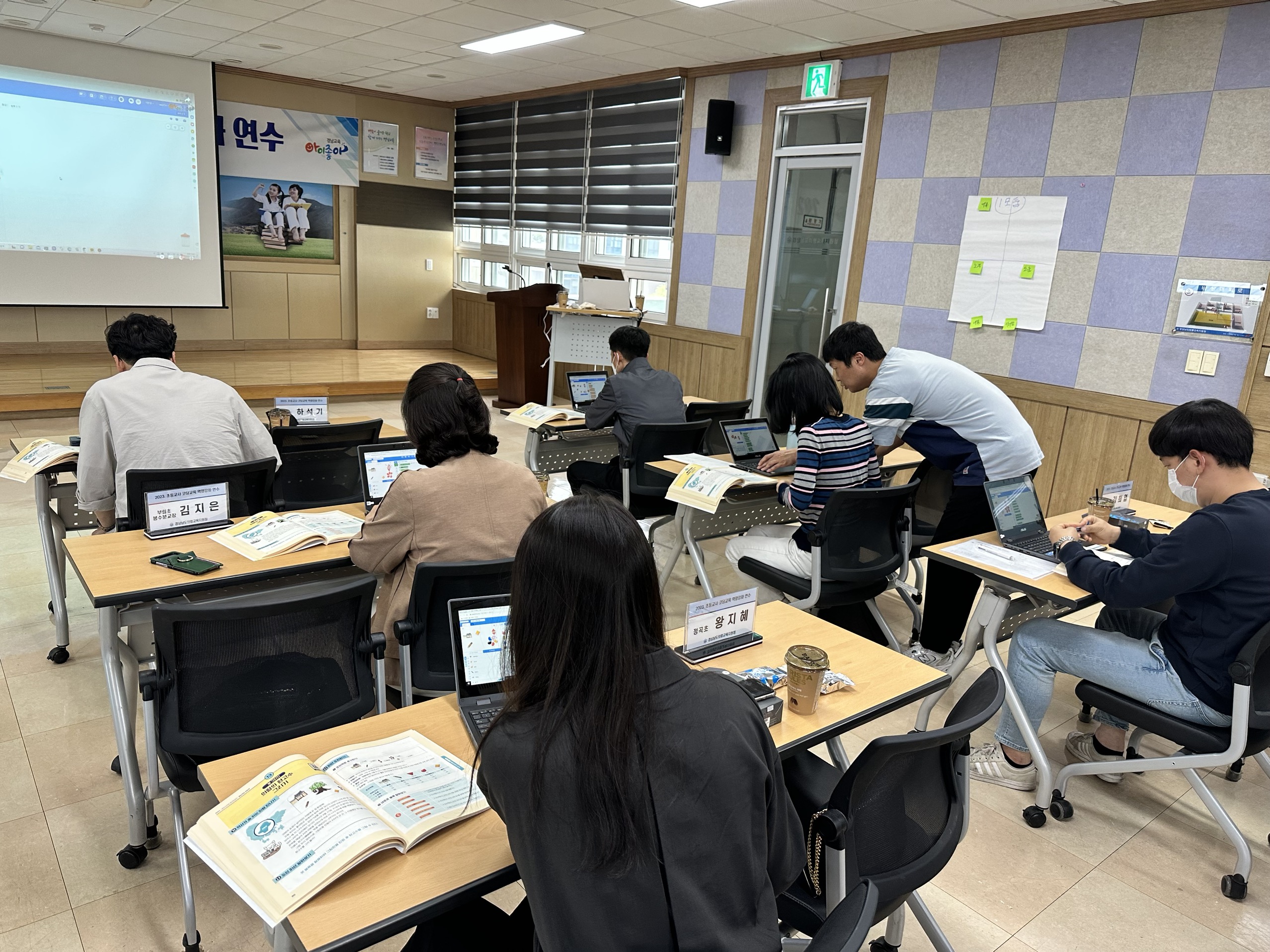 의령교육지원청, 코딩교육을 통한 미래 인재 육성에 한걸음 더 - 관련이미지2