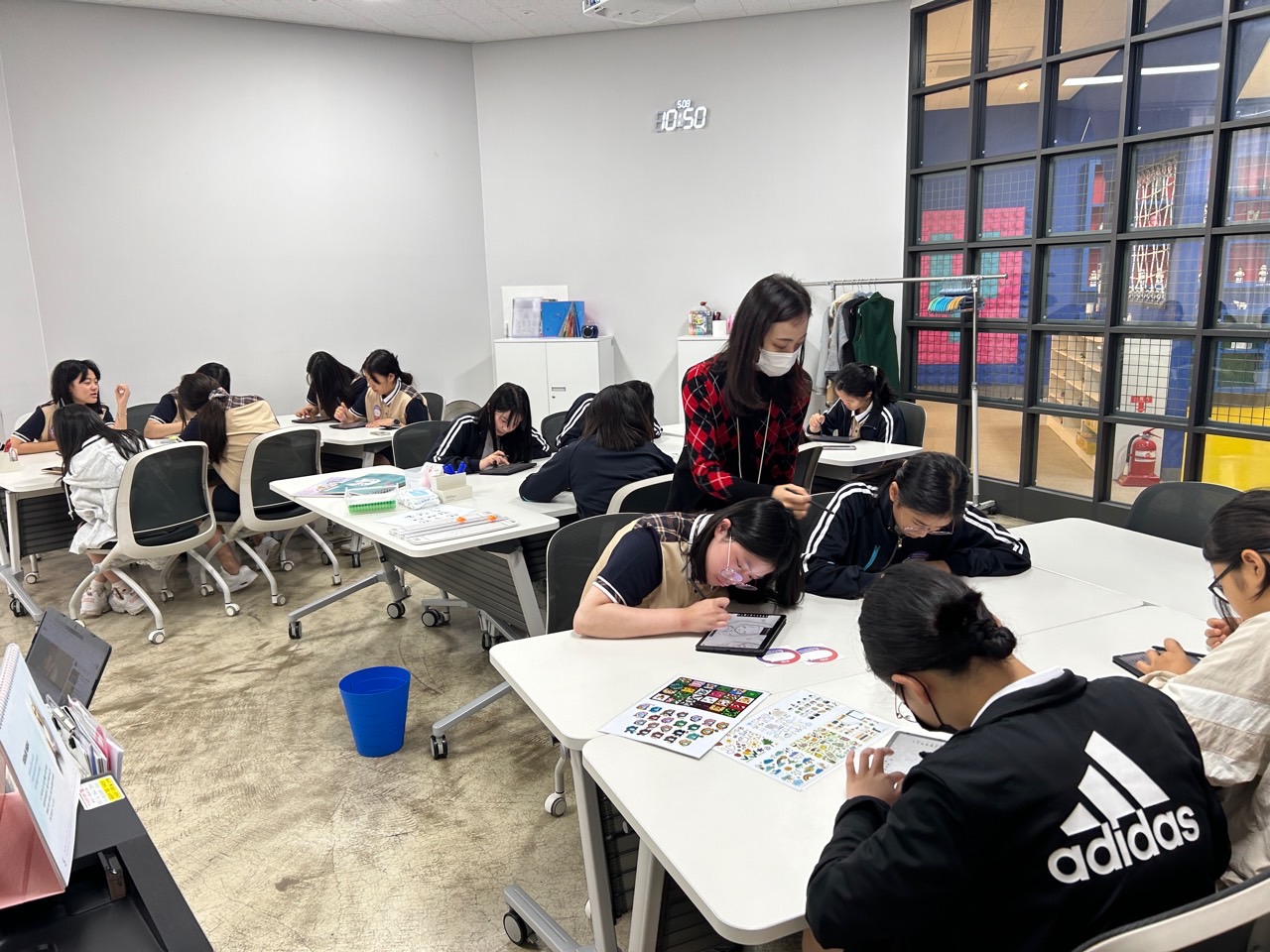 함안여자중학교, 부산 알로이시오기지 1968에서 가진 자유학기제 진로 체험활동 - 관련이미지2