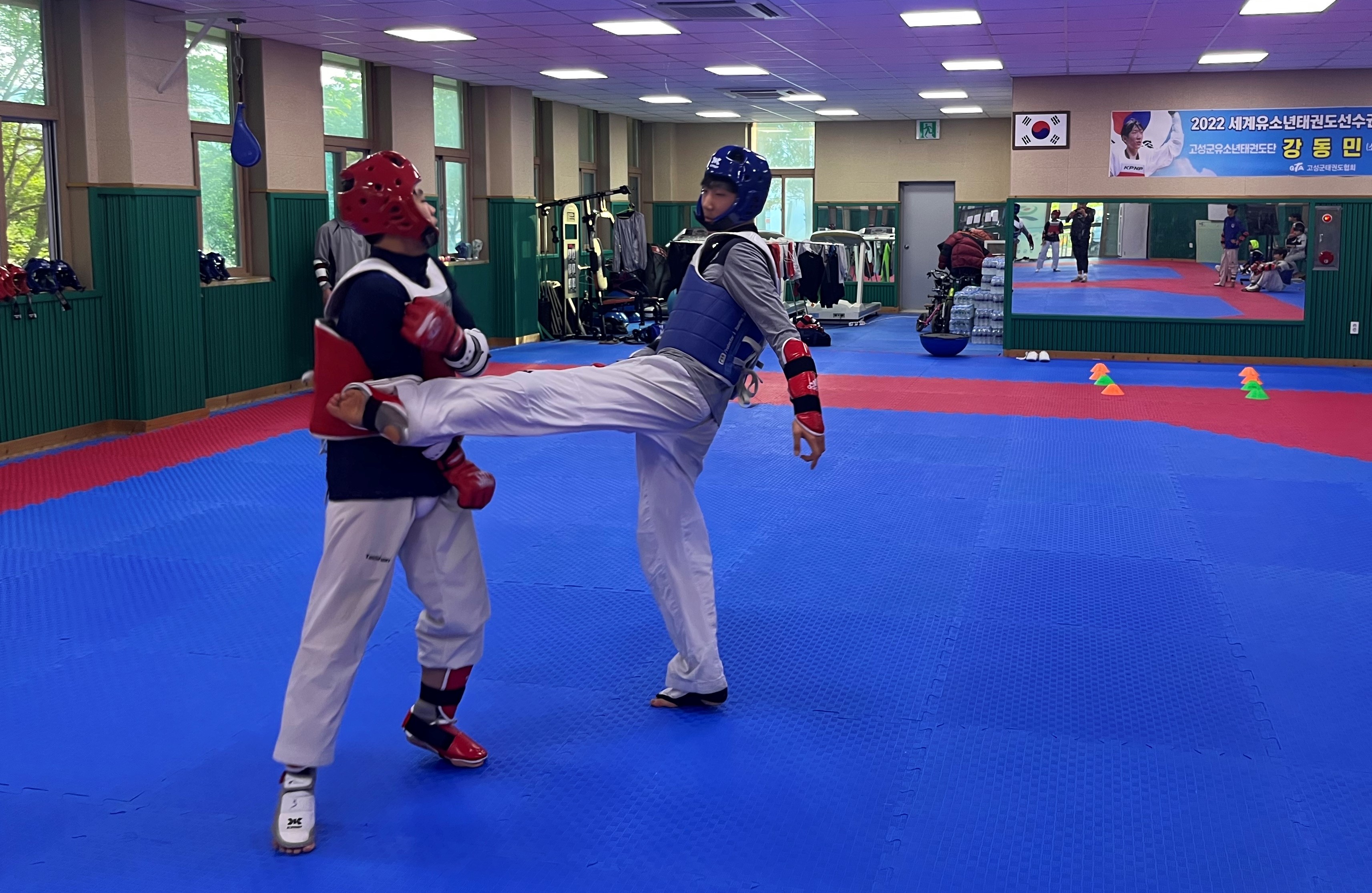 경남교육청 선수단, 제52회 전국소년체육대회 출사표(체육예술건강과 이기옥 ☎268-1071 또는 유명수 ☎268-1074) - 관련이미지3