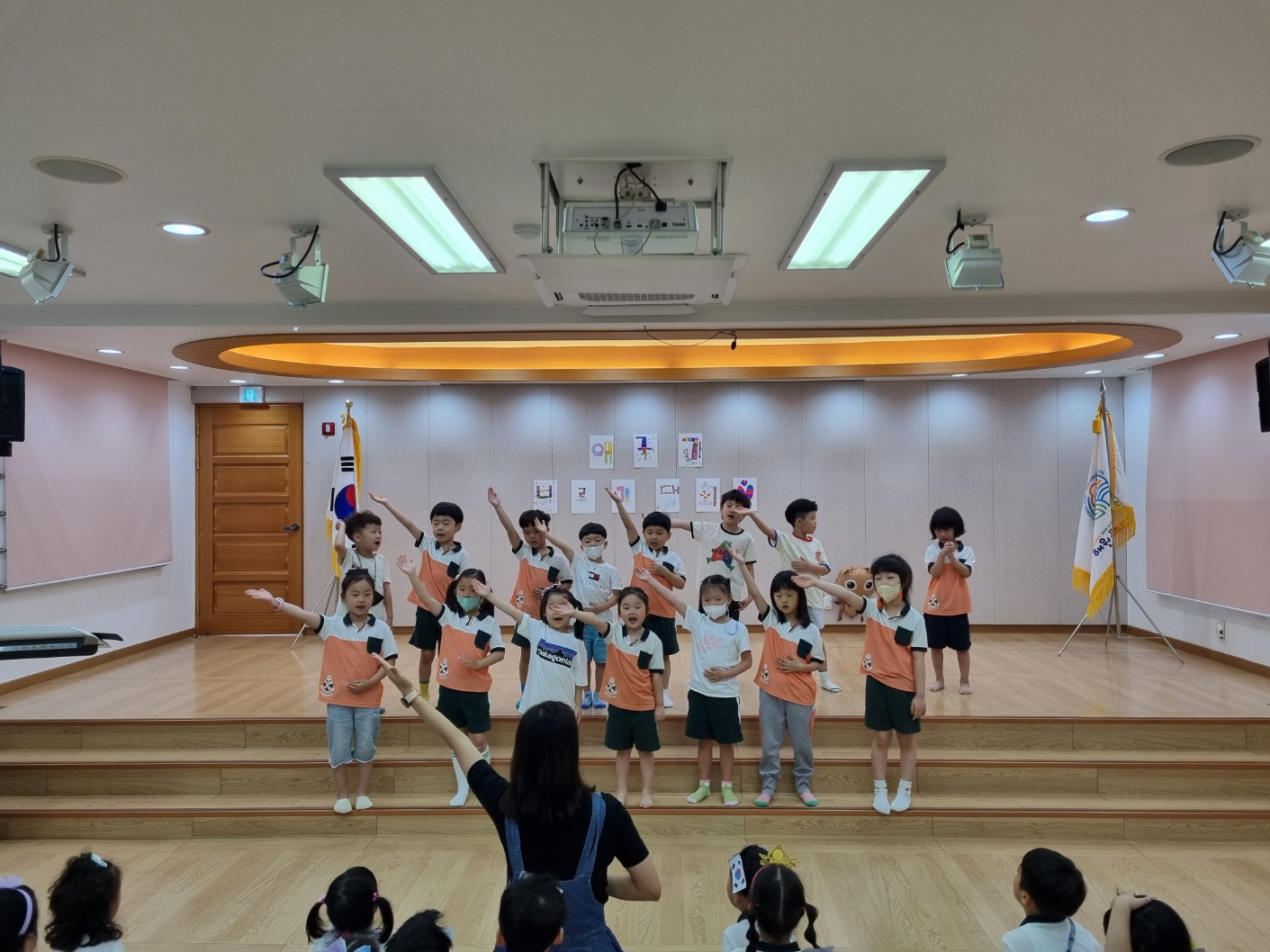 6월 호국보훈의 달! 애국가 부르기 대회 실시 - 관련이미지1