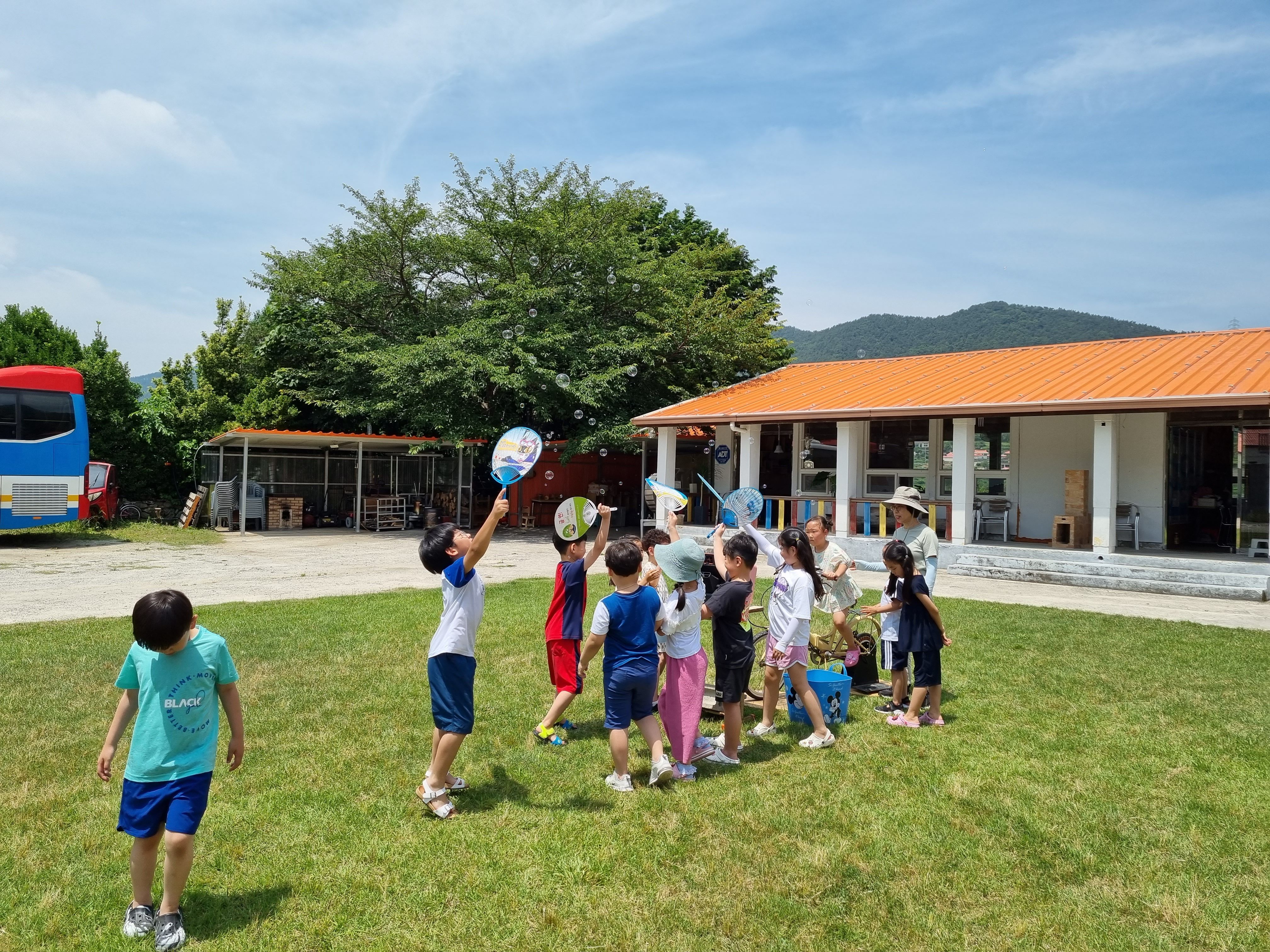 거제 계룡초등학교, 신나는 에너지 놀이터 체험활동 실시 - 관련이미지2