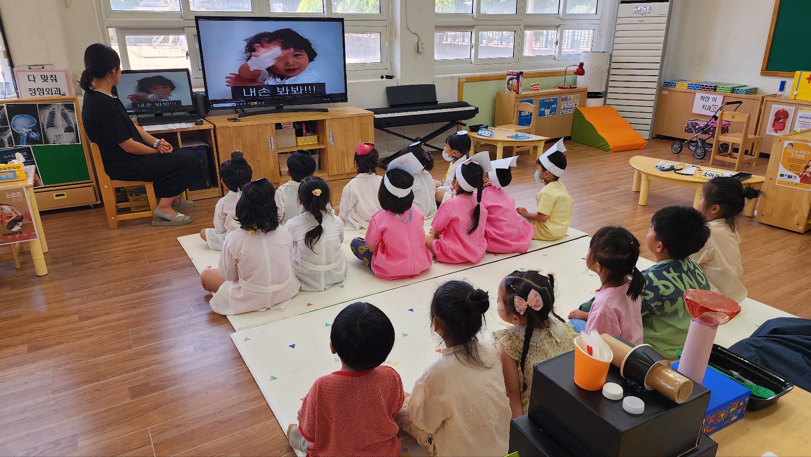 산내남명초병설유치원, 소인수 유치원 동료교사 수업 나눔의 날 운영 - 관련이미지1