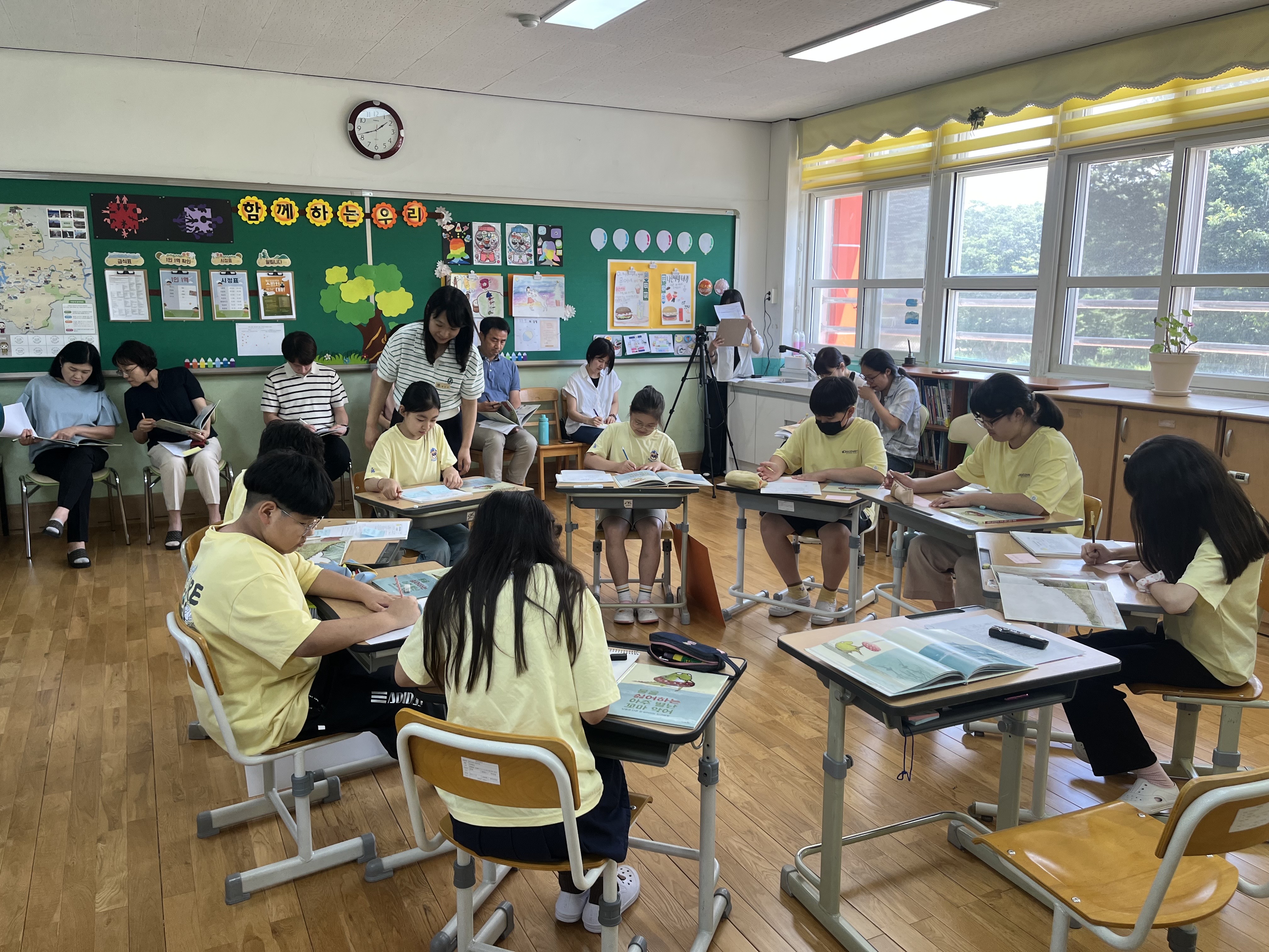 합천교육지원청, 그림책으로 철학적 질문과 토론의 장을 만들다 - 관련이미지1