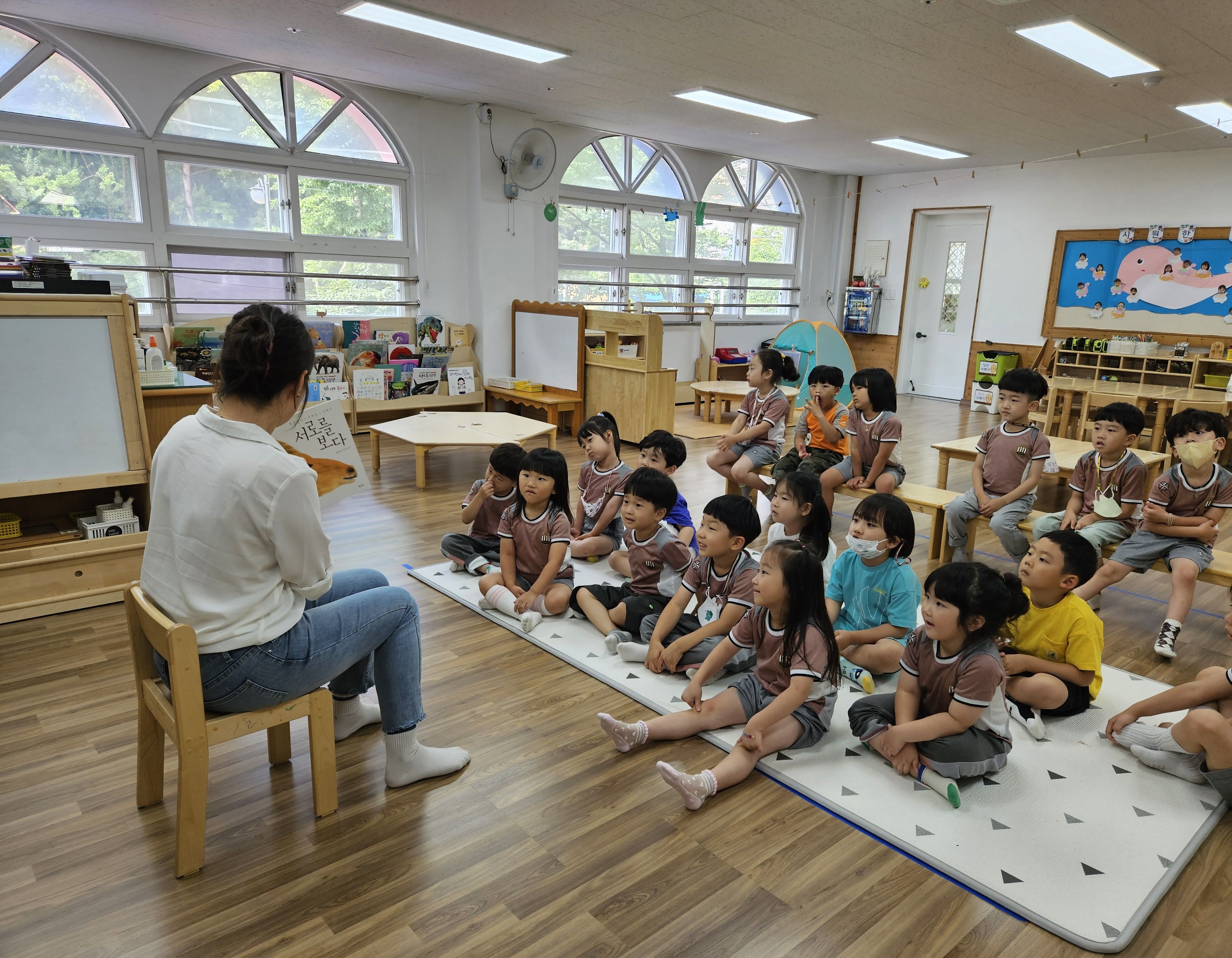 부모님이 다정하게 읽어주시는 그림책 - 관련이미지2