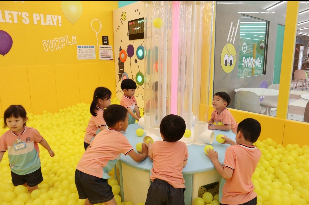 거제용소초병설유, 문화예술공연 관람! 뮤지컬 관람·다양한 놀이체험 진행! - 관련이미지3