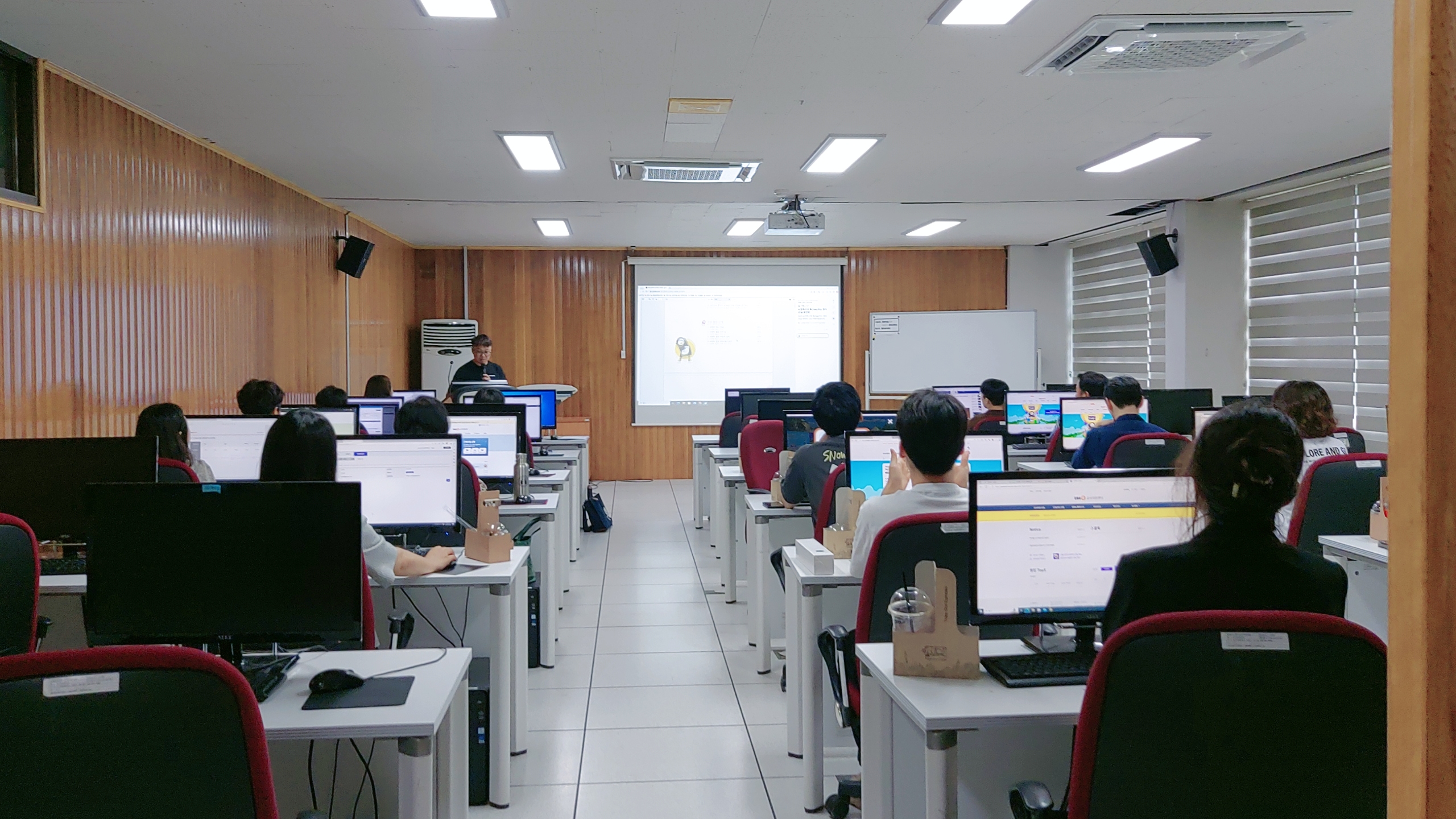 합천교육지원청, 인공지능(AI) 펭톡 활용연수 개최 - 관련이미지1