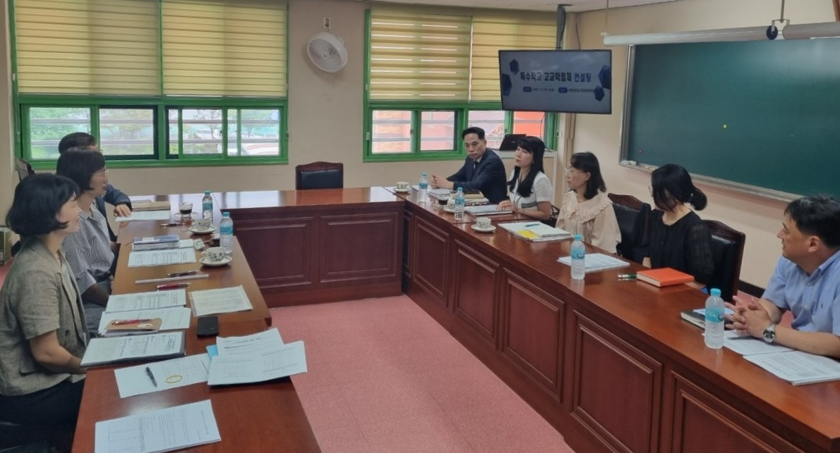 경남교육청, 특수학교 고교학점제 본격지원 나선다(유아특수교육과 한경화 ☎268-1187) - 관련이미지1