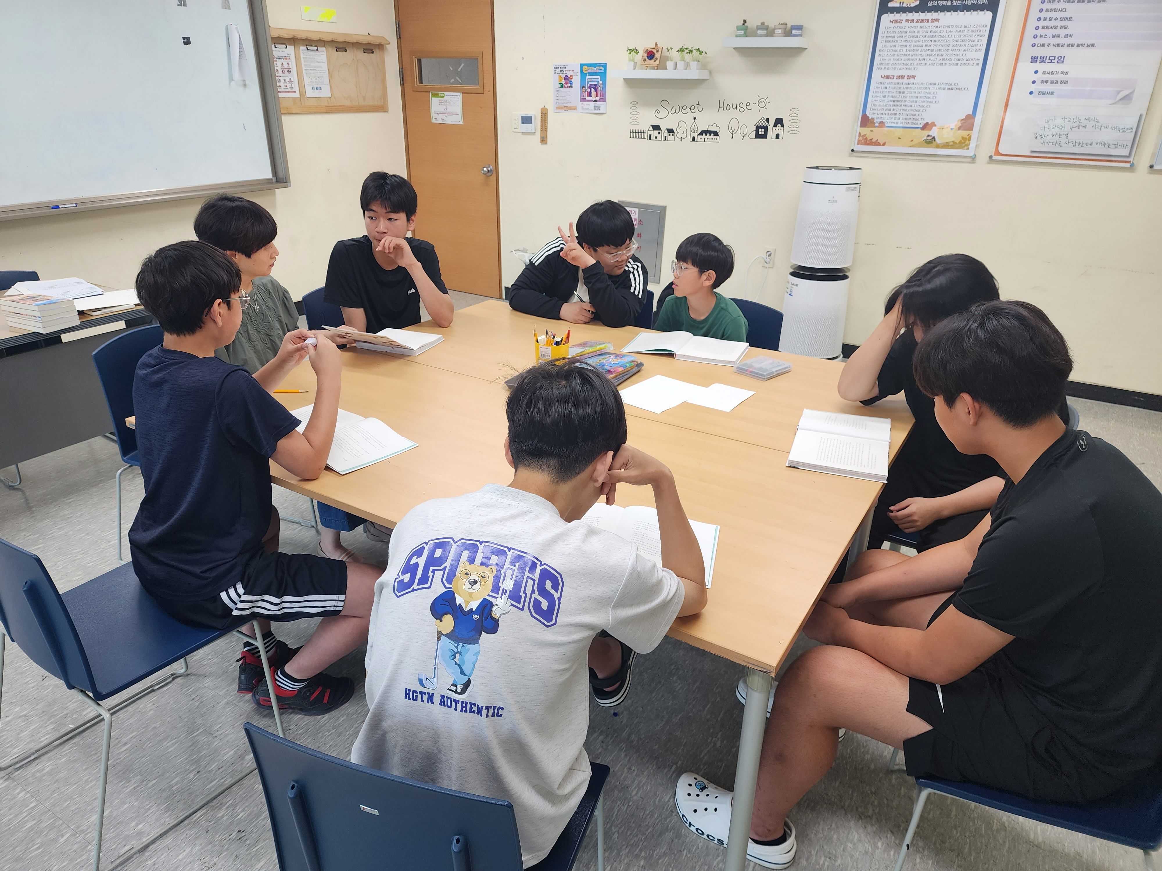 경상남도교육청 낙동강학생교육원 김해도서관과 함께하는 Wee스쿨 융합 교과 프로그램 성황리에 마쳐 - 관련이미지3