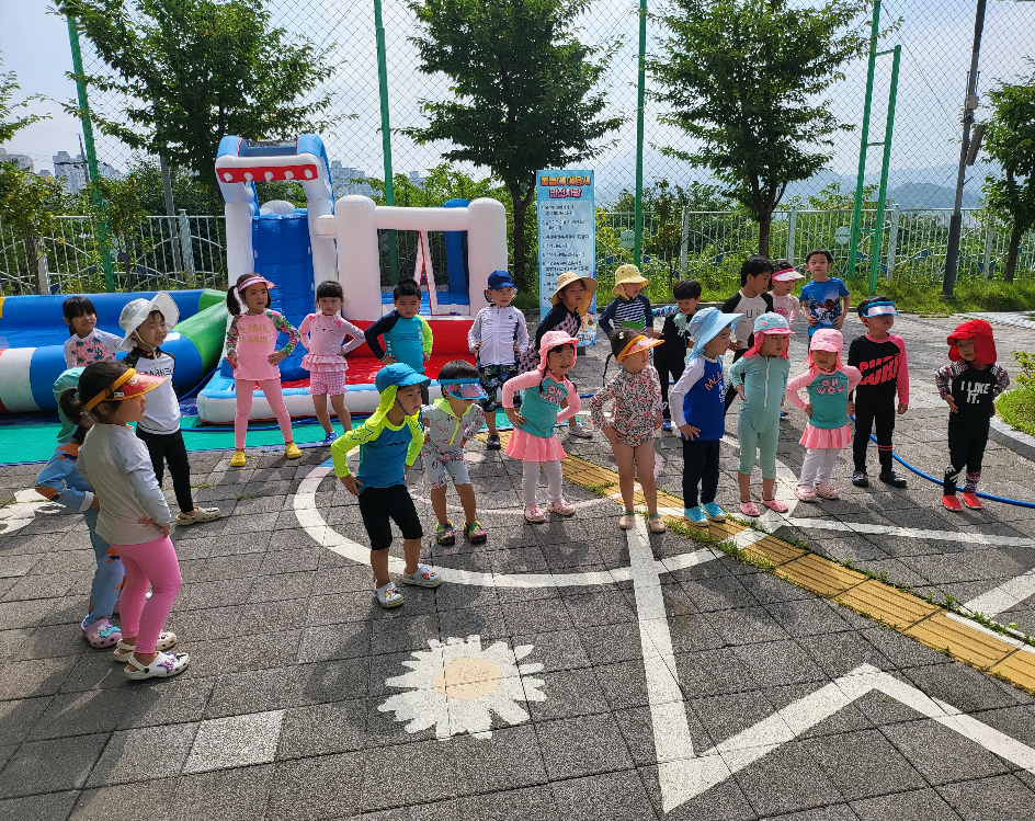 감계초병설유치원, 신나는 워터파크 개장 - 관련이미지3