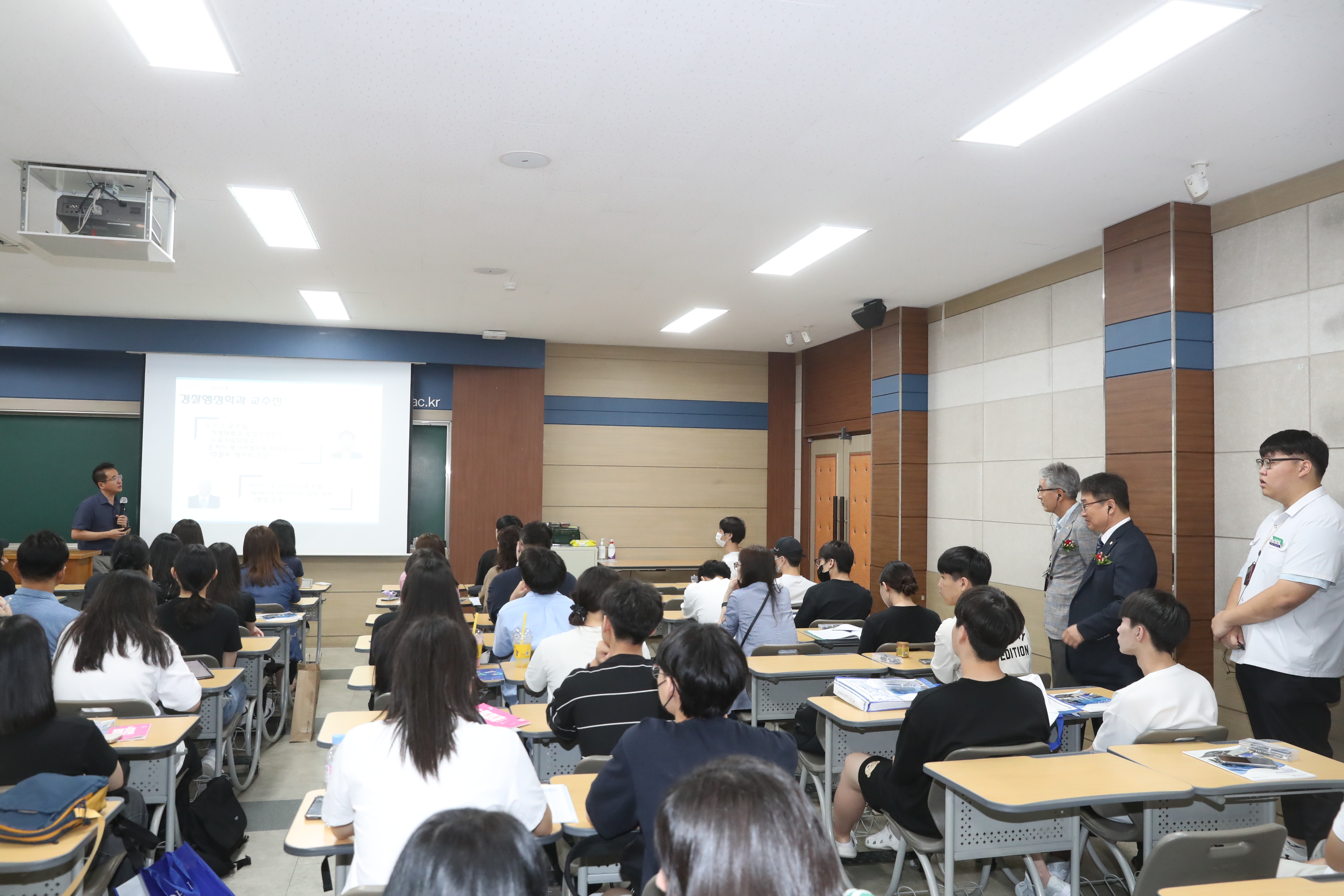 경남교육청 ‘아이좋아 대학진학박람회’ 성황 - 관련이미지2