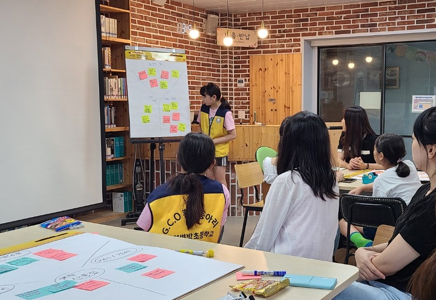 벽방초, 소통과 참여의 학교교육 성찰회 운영 - 관련이미지3