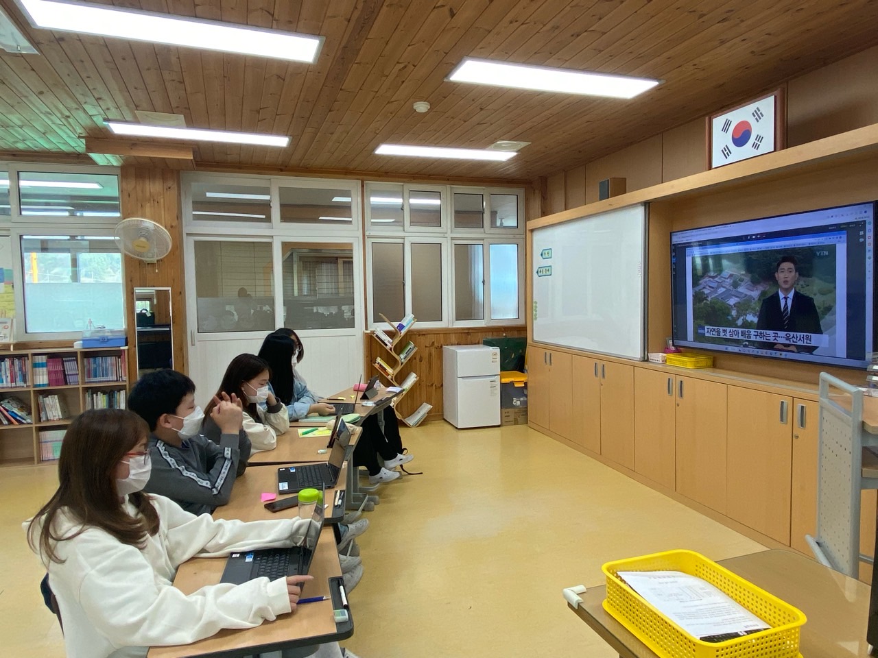 서상초, 총동창회 박성필명예회장님 후배사랑을 담은 장학금 300만원 기탁 - 관련이미지1