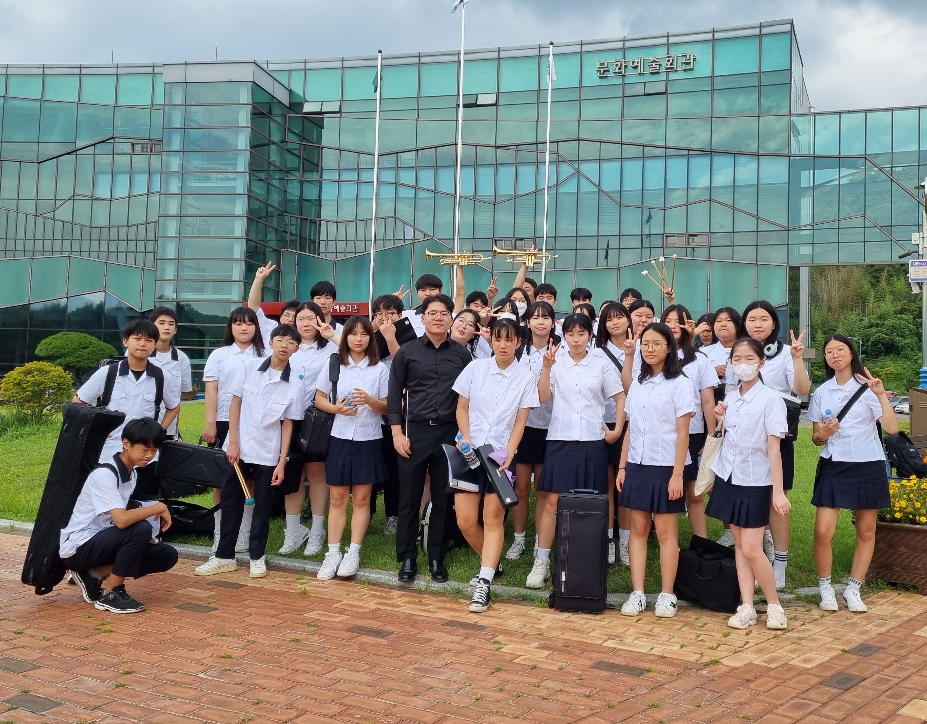 ‘가조행진곡’ 상림숲에 울려 퍼지다 -가조중 대한민국 학생오케스트라 페스티벌 은상 수상 - 관련이미지2