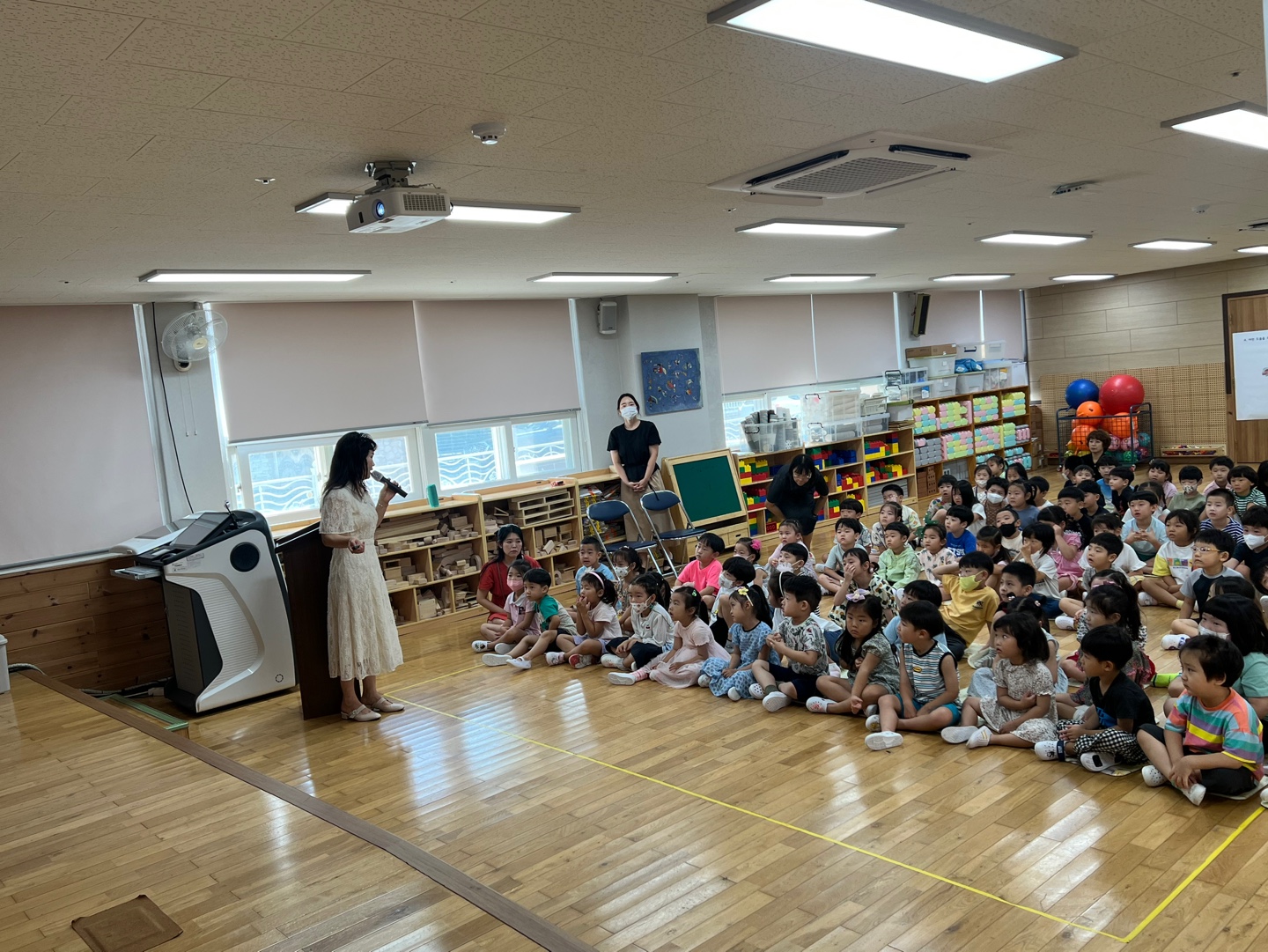 토월유치원, 원장선생님과 함께하는 책놀이 - 관련이미지1