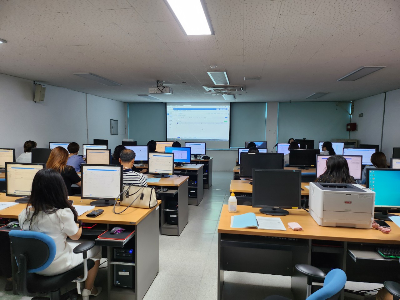 거창교육지원청, 4세대 나이스 방과후학교 사용자 전달 연수 실시 - 관련이미지1