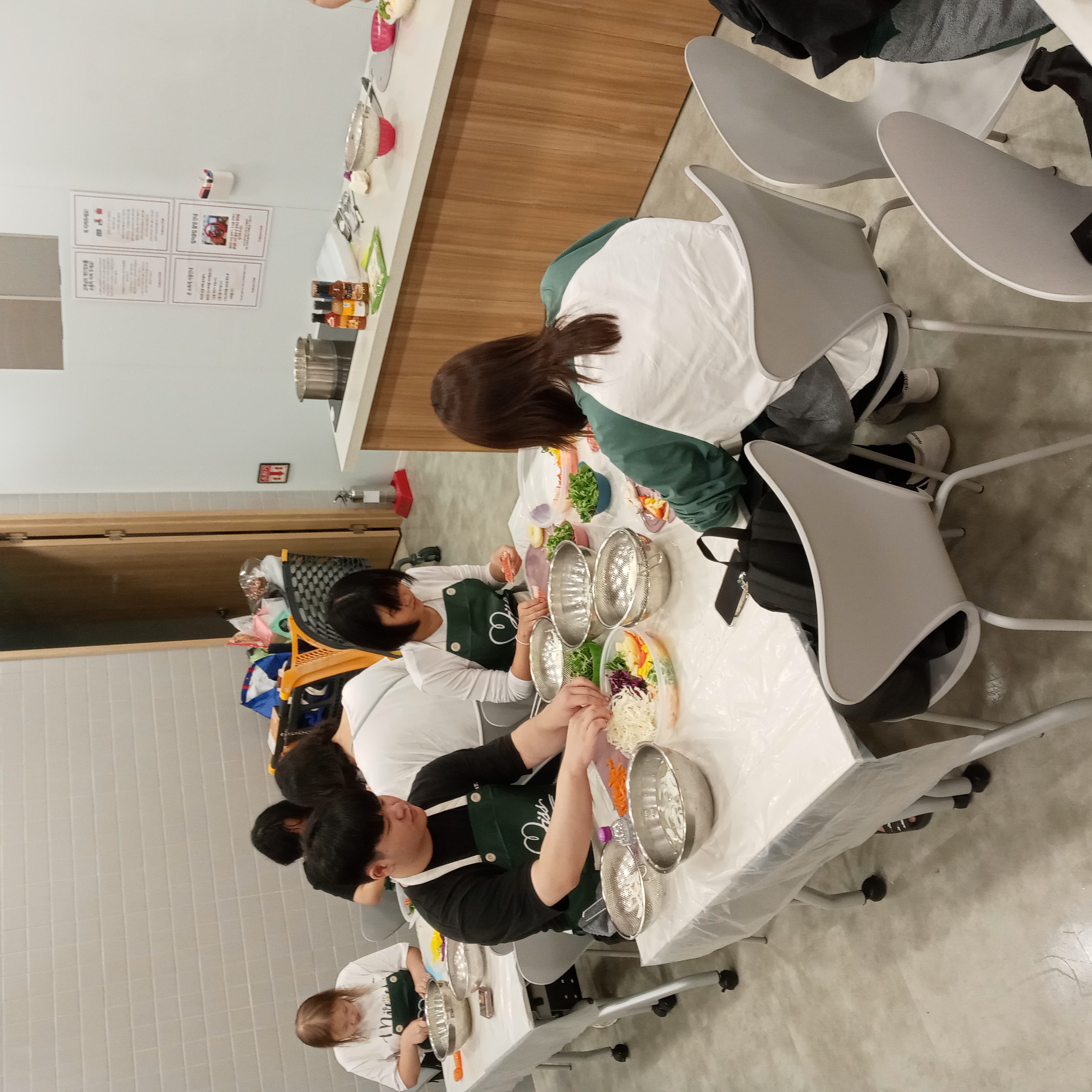 오늘은 내가 요리사! 꿈을 키워나가는 충무고 - 관련이미지2