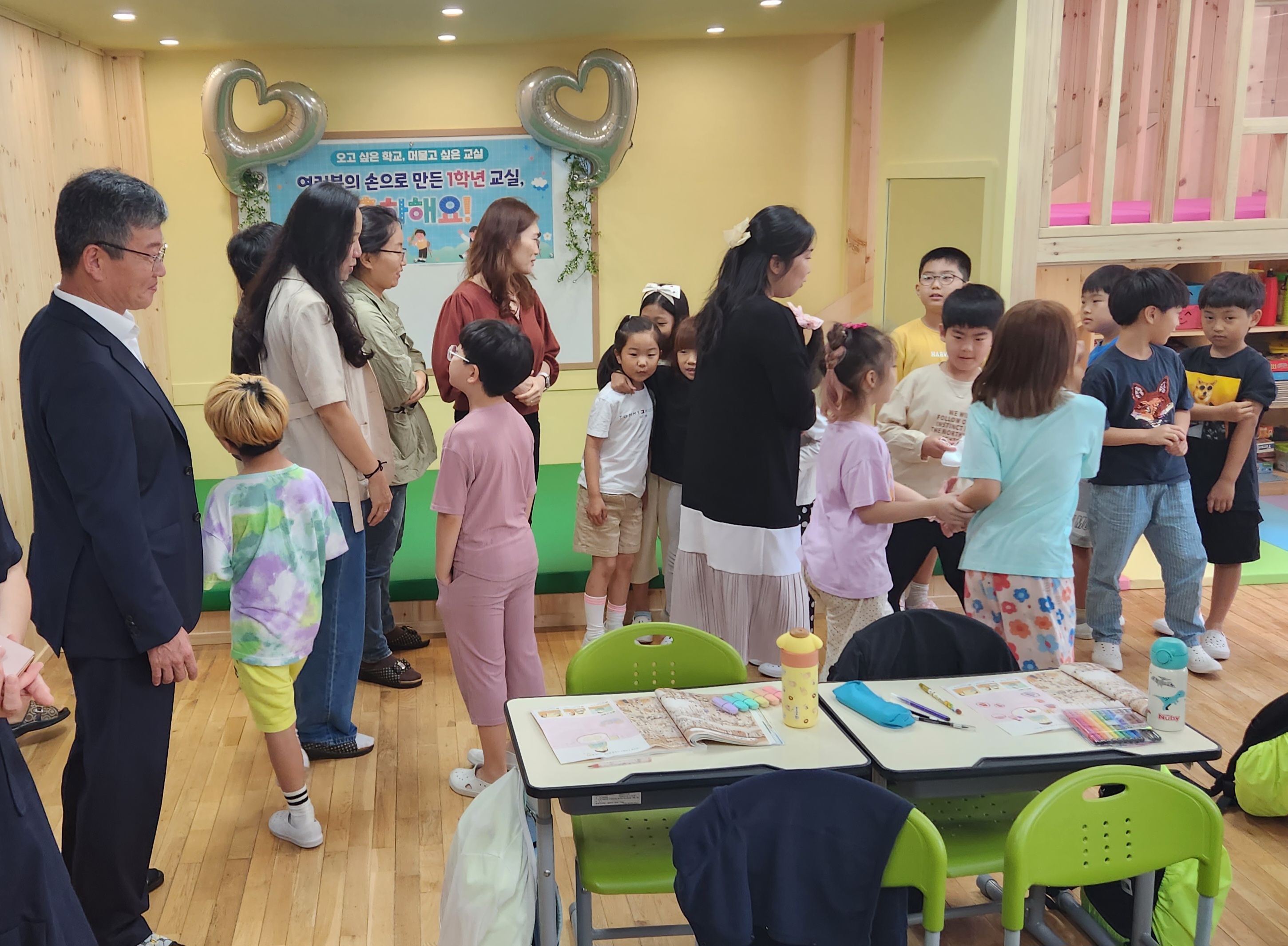 공간은 교육을 바꿀 수 있다(영천초, 공간혁신 개소식 개최) - 관련이미지3