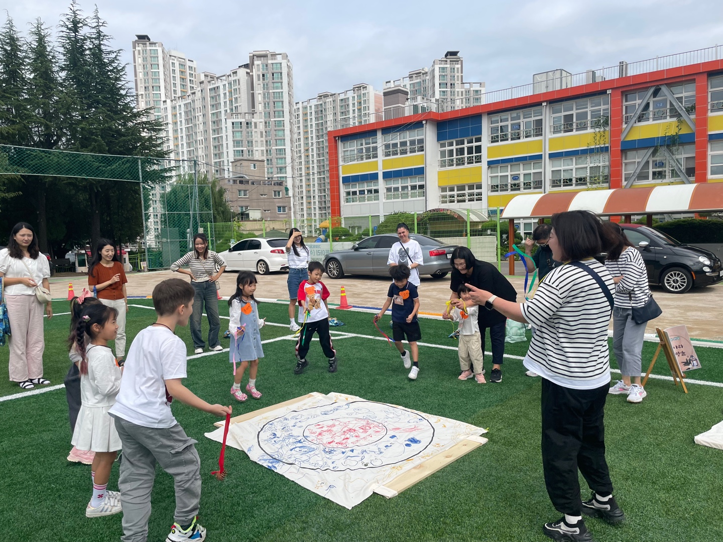 양산초병설유치원, 학부모의 신뢰를 쌓는 참여수업으로 행복학교를 열다 - 관련이미지2