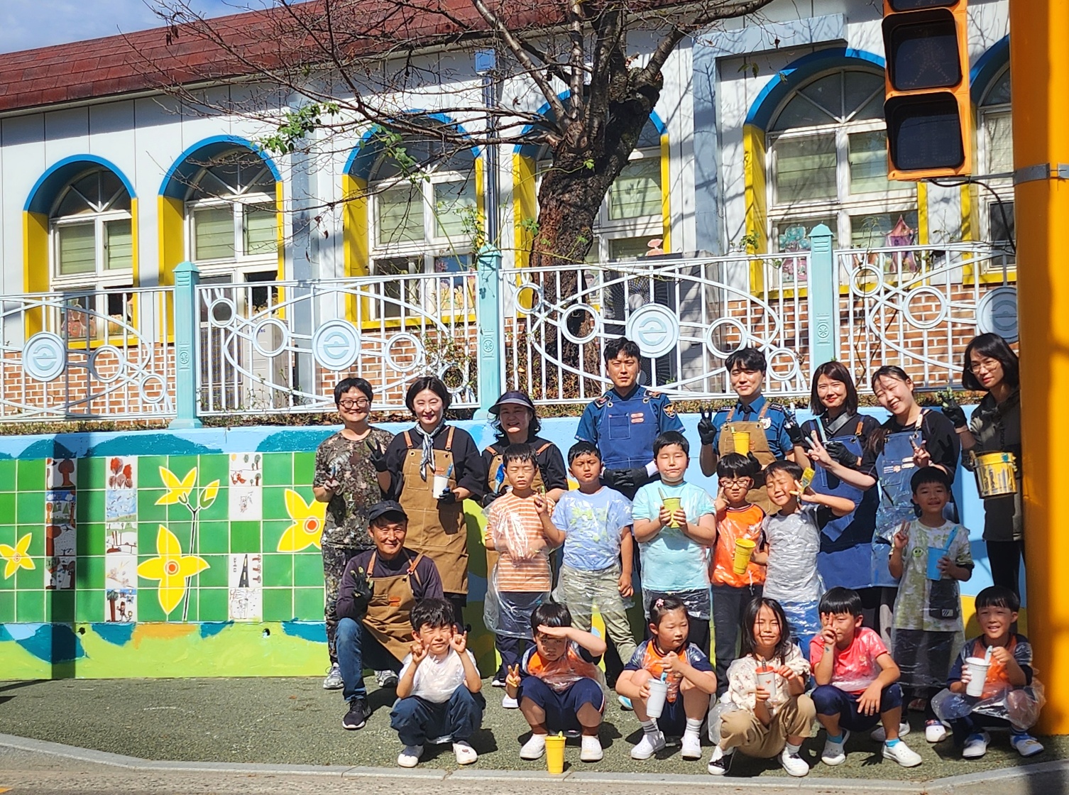 곤양초, 『마을 하나, 벽화 하나』 - 관련이미지1