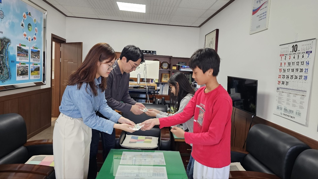 용덕초, 재능을 나눠요! 동네탐구 진로교육 실시 - 관련이미지2