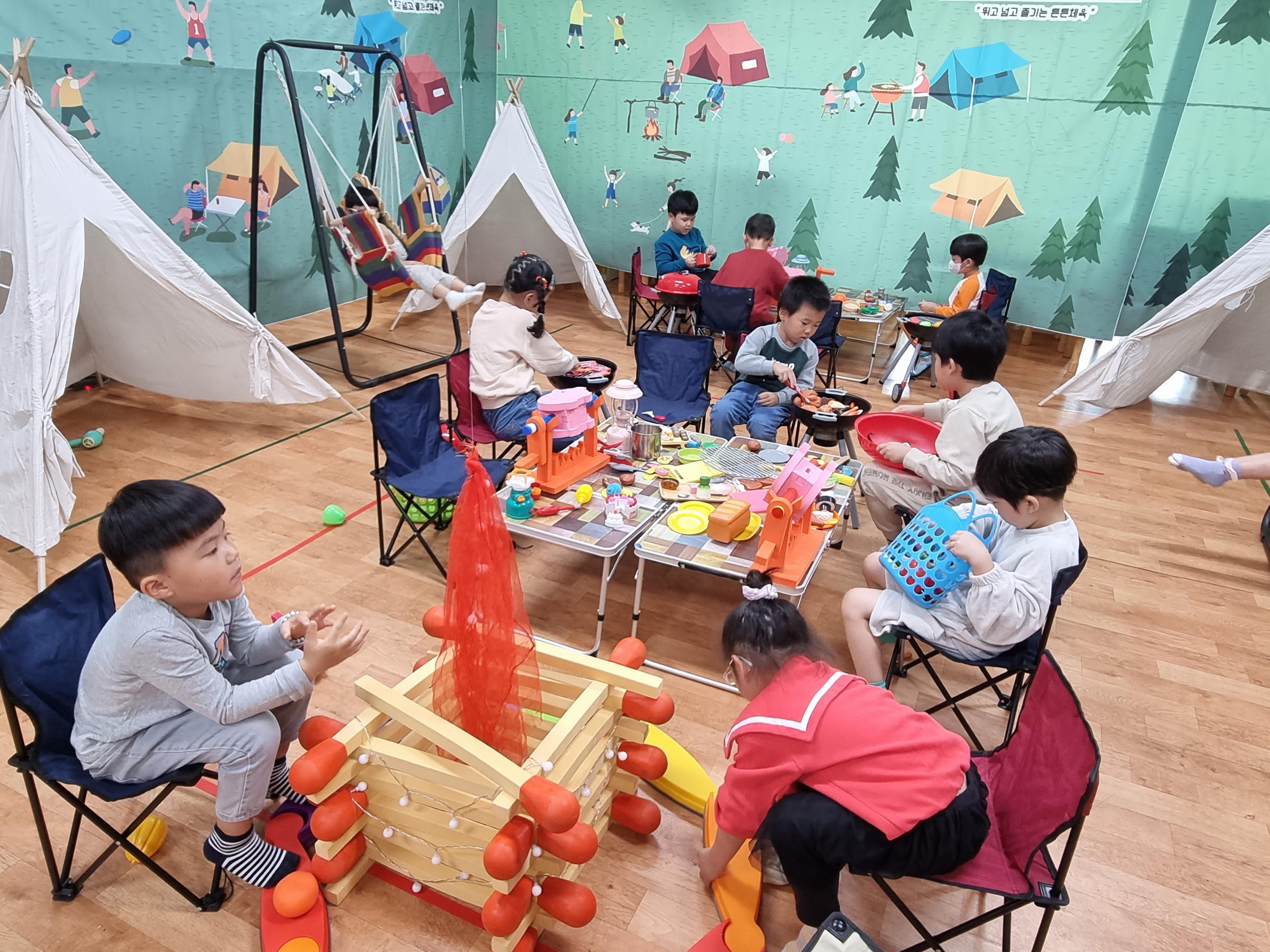 월포초등학교병설유치원 찾아오는 캠핑 놀이 실시 - 관련이미지2