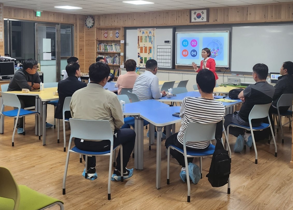 무동초, 아버지를 위한 교육 강연 개최 - 관련이미지1