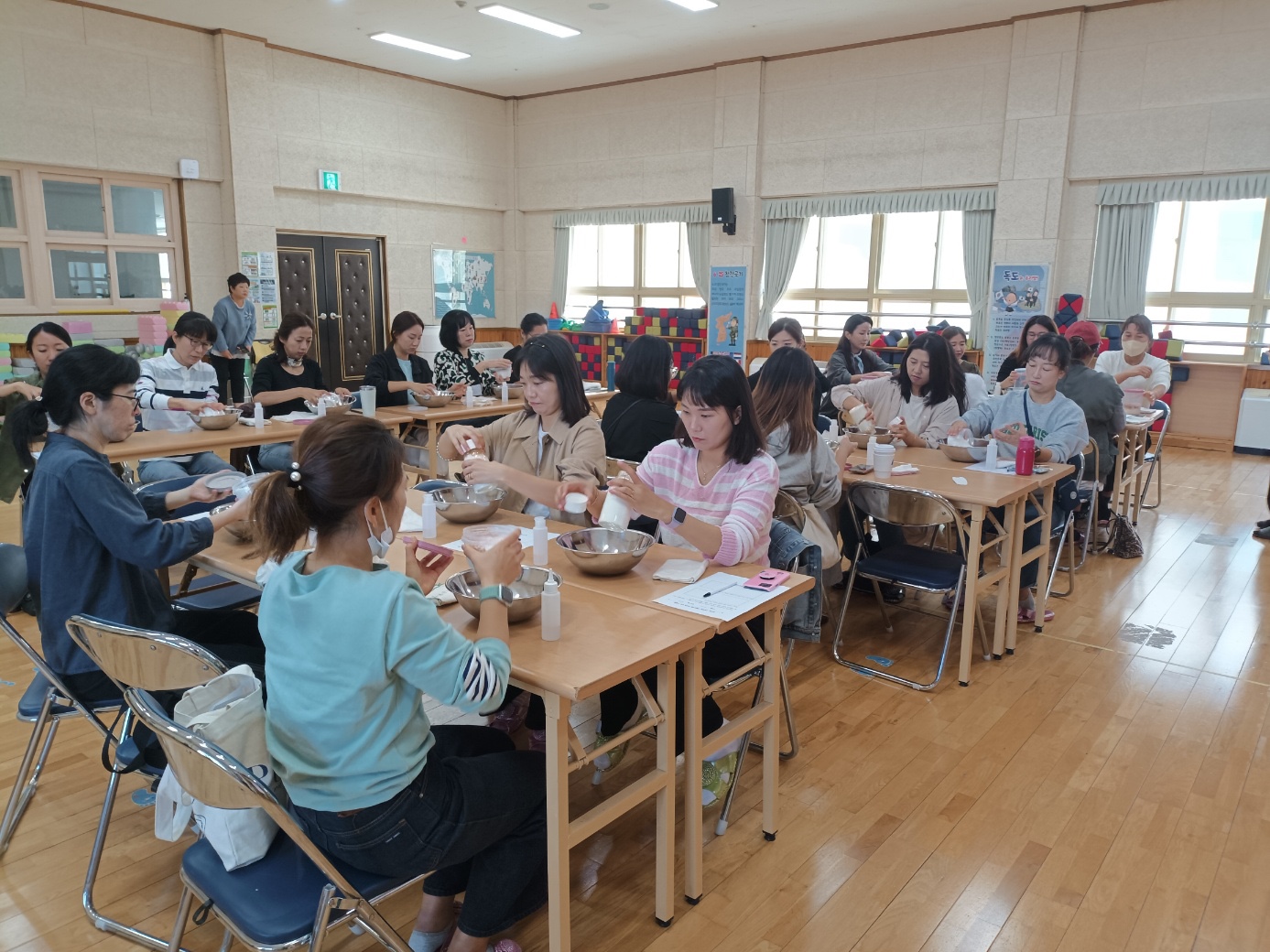 김해 단설 장유유치원, 학부모 연수(부모-자녀 관계 향상 및 환경교육) 실시 - 관련이미지2
