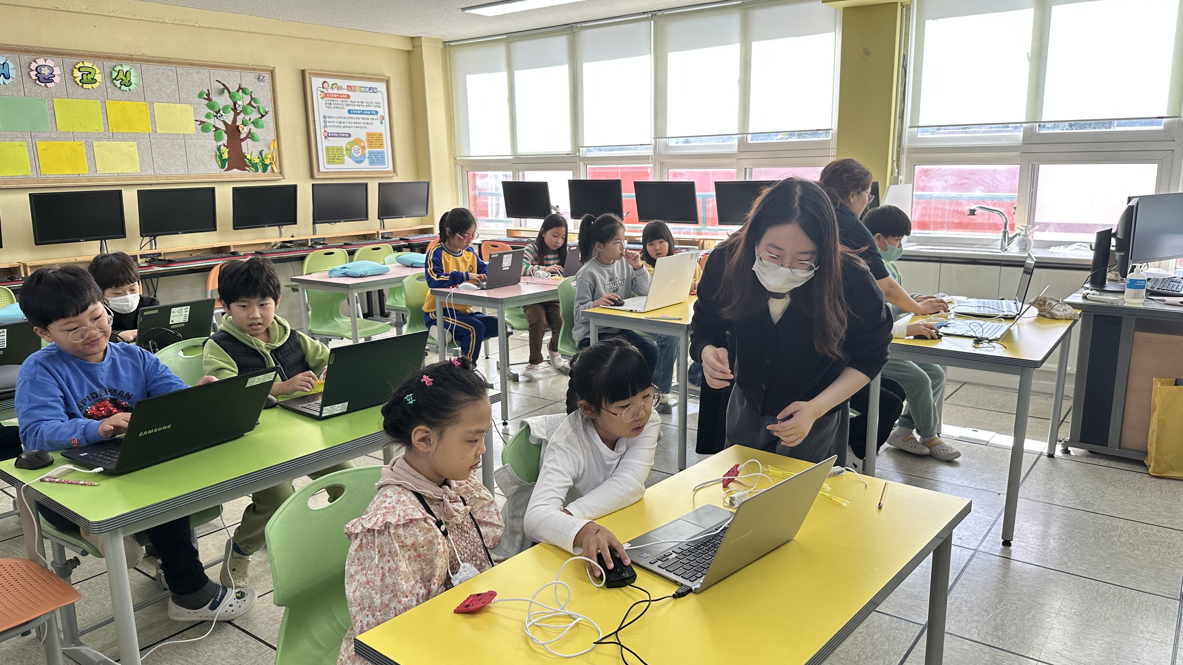 사봉초, 정보교육 체험데이 행사에서 피지컬 컴퓨팅을 체험하다! - 관련이미지2
