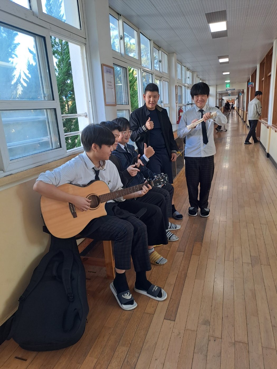 하동고, ‘진짜 하고 싶은 일만 하는’ 점심시간 엿보기 - 관련이미지1