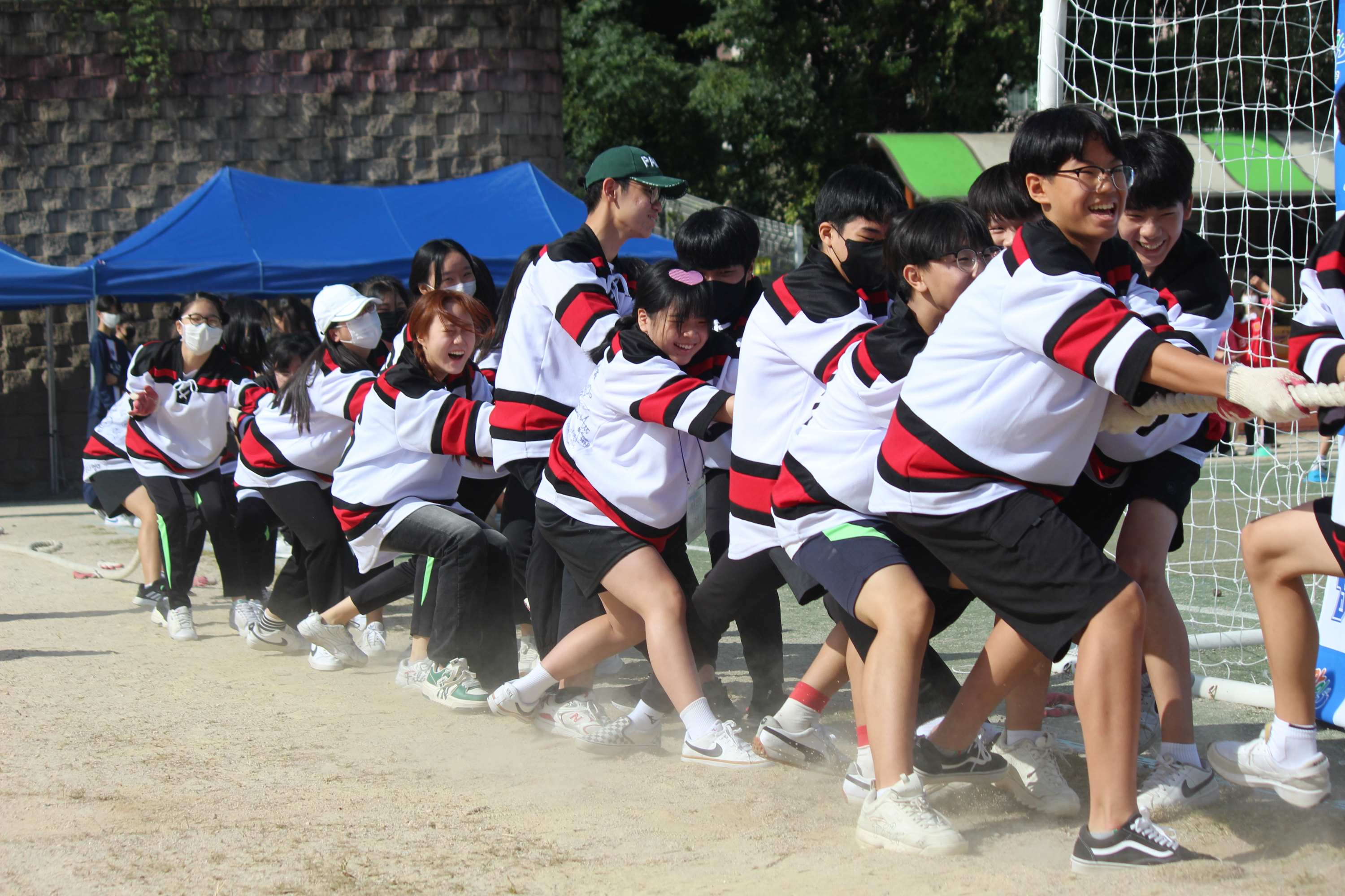 거제고현중학교 체육한마당 실시 - 관련이미지3