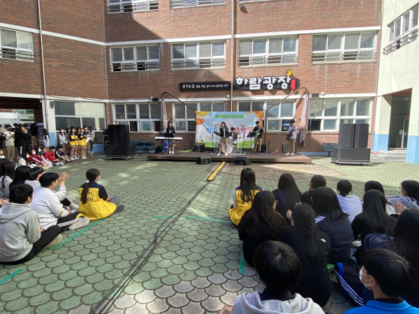 거제옥포고등학교, 2학기 하람 버스킹 공연 개최 - 관련이미지3