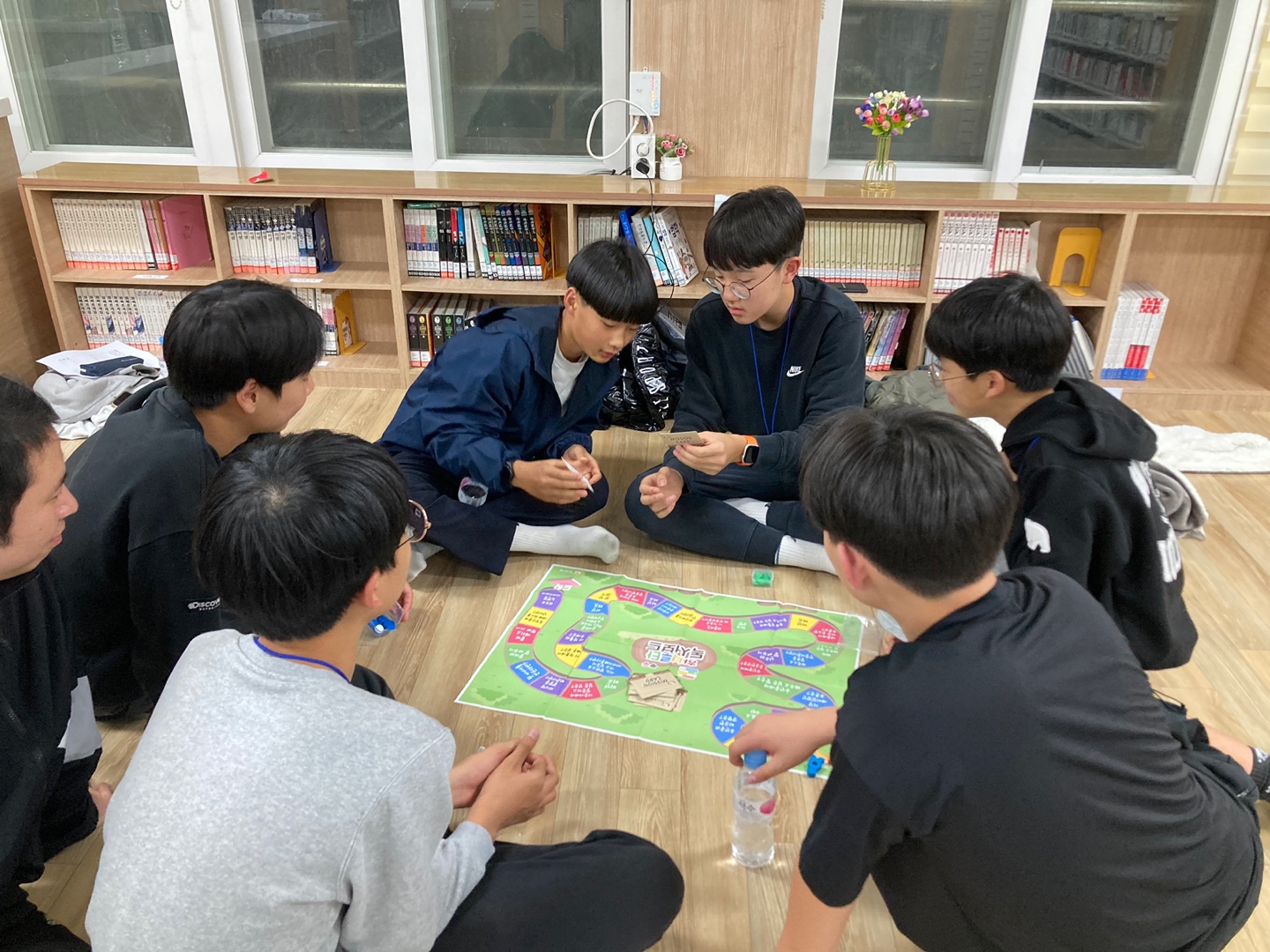책밤,별밤,꿈밤! 함양중학교,교내 도서관에서 실시한 1박2일 별빛 독서캠프 - 관련이미지2