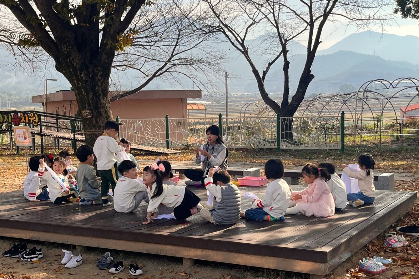 선진유치원, 교육공동체와 함께하는 ‘수업나눔의 날’ 운영 - 관련이미지1
