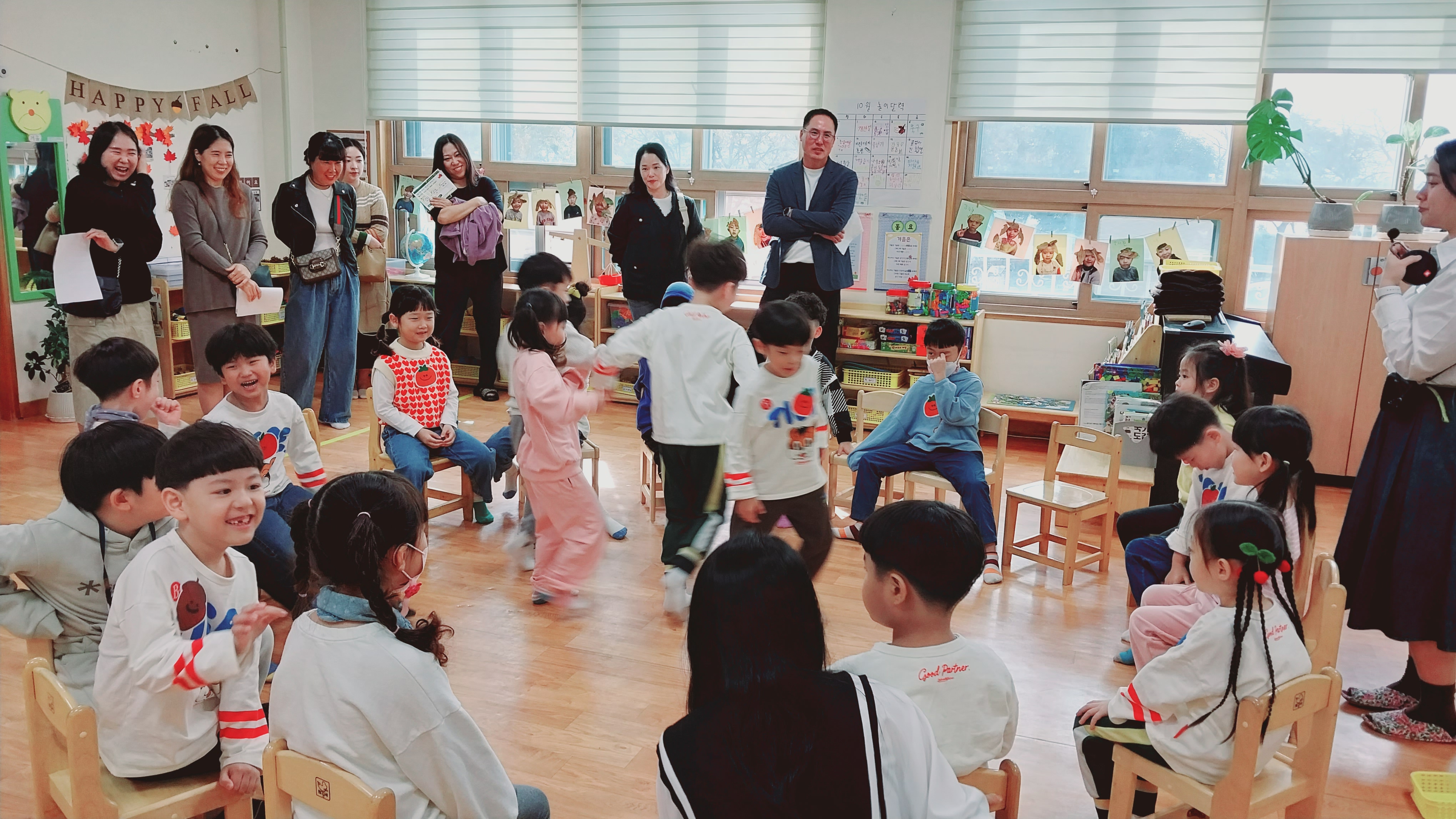 선진유치원, 교육공동체와 함께하는 ‘수업나눔의 날’ 운영 - 관련이미지3