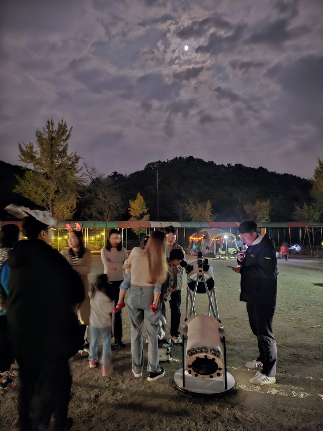 진성초, 학부모회가 주관하는 별빛 가족 캠핑장 열어 - 관련이미지1