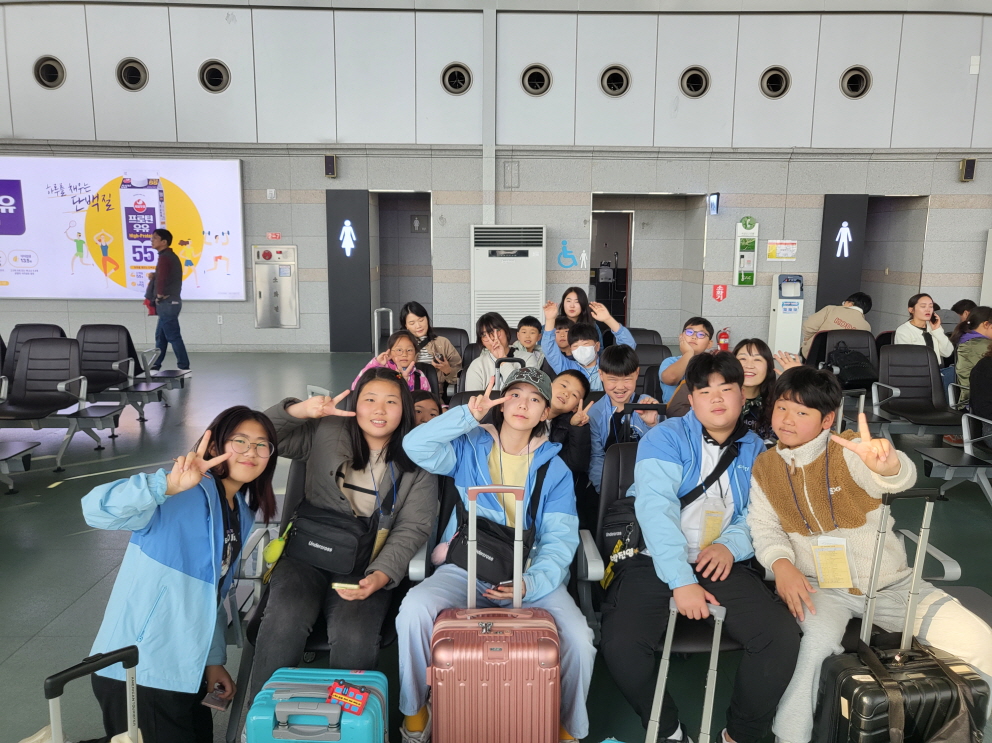 쌍계초 전교생, 제주도로 수학여행 실시- 아름다운 자연과 평화를 온몸으로 느끼는 이야기 - 관련이미지3