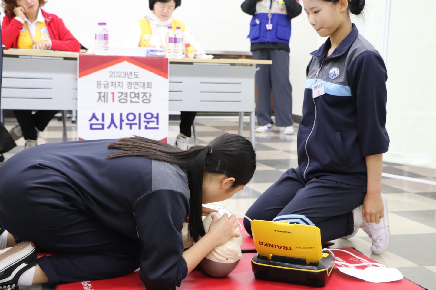 김해모산중 학생들 경남 응급처치경연대회 대상, 최우수상 수상 - 관련이미지4