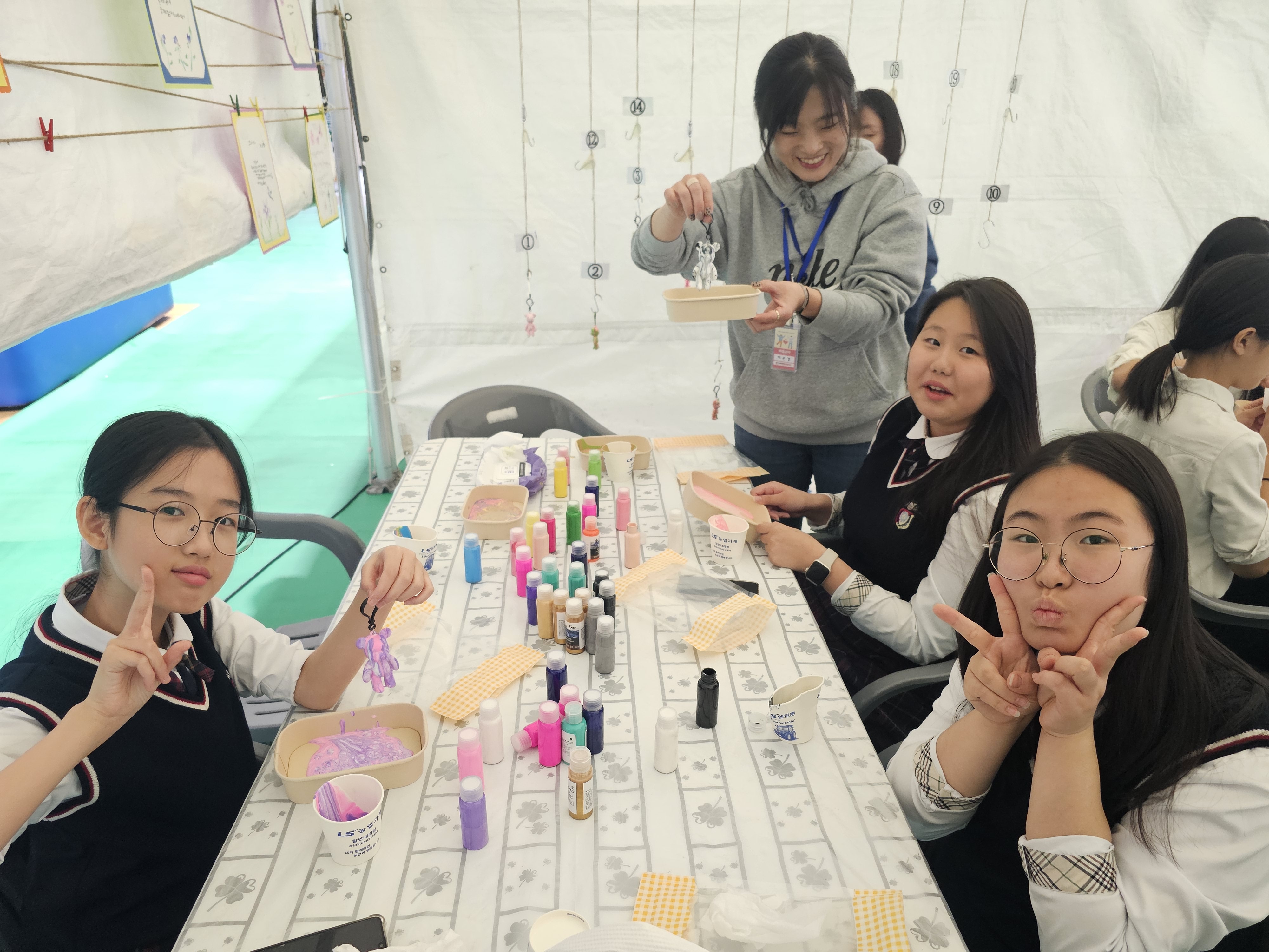 함안여자중학교, 행복 교육지구 성과 나눔 축제에 참여해 - 관련이미지3