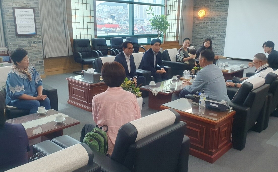 함양 금반초총동창회 ‘모교 명문학교 만들기’ 통큰 지원 - 관련이미지1