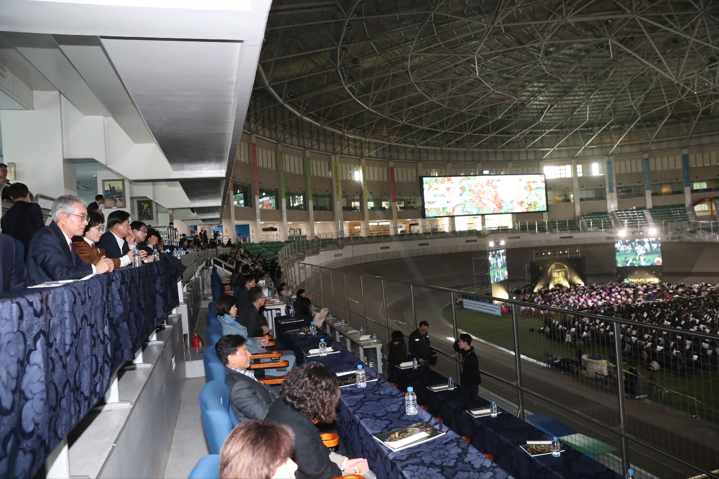 대규모 연합 연주로 하나의 울림 선사 - 관련이미지2