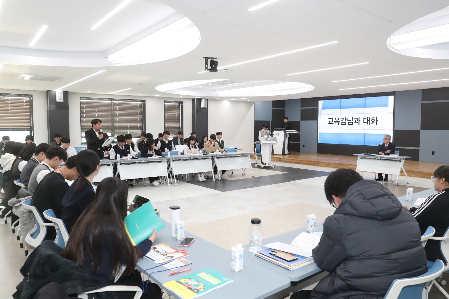 학생의회 의장단, 교육감과 대화의 시간 보내 - 관련이미지4