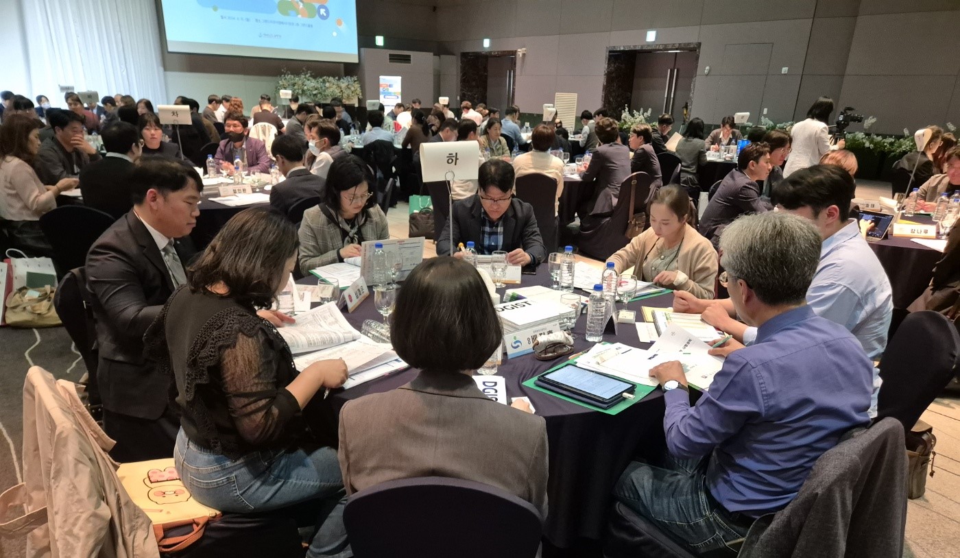 ‘고 3 학생 적성·진로 맞춤 진학’ 고교-대학 소통의 장 열려 - 관련이미지1