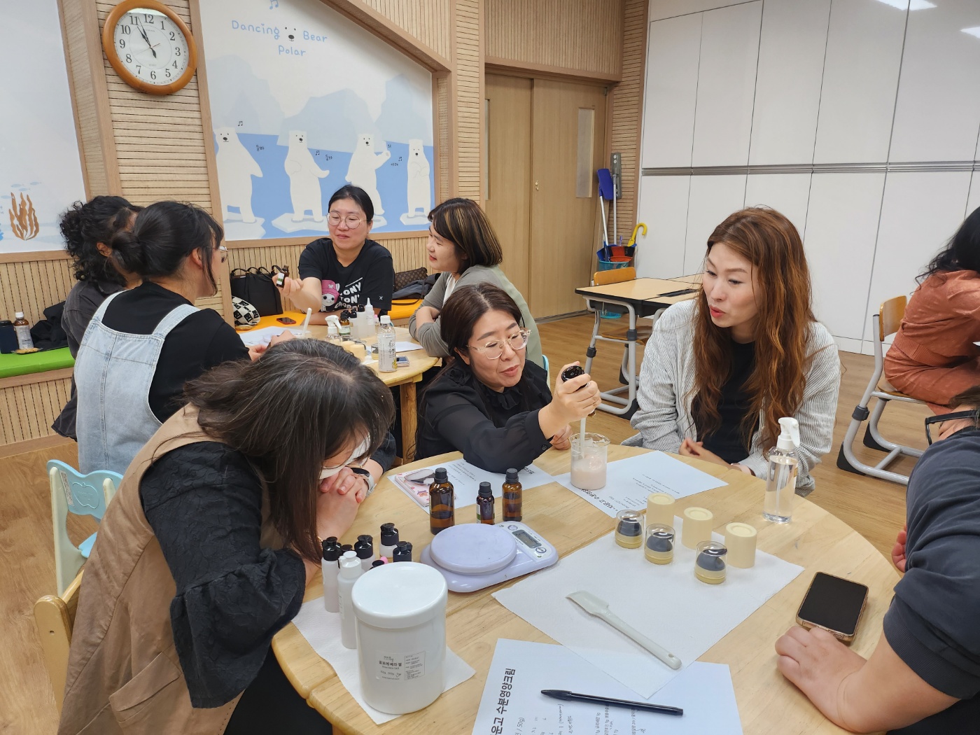 진영대창초병설유치원, 행복 힐링 학부모 동아리‘ 나만의 자운고 크림 만들기’ 실시 - 관련이미지2