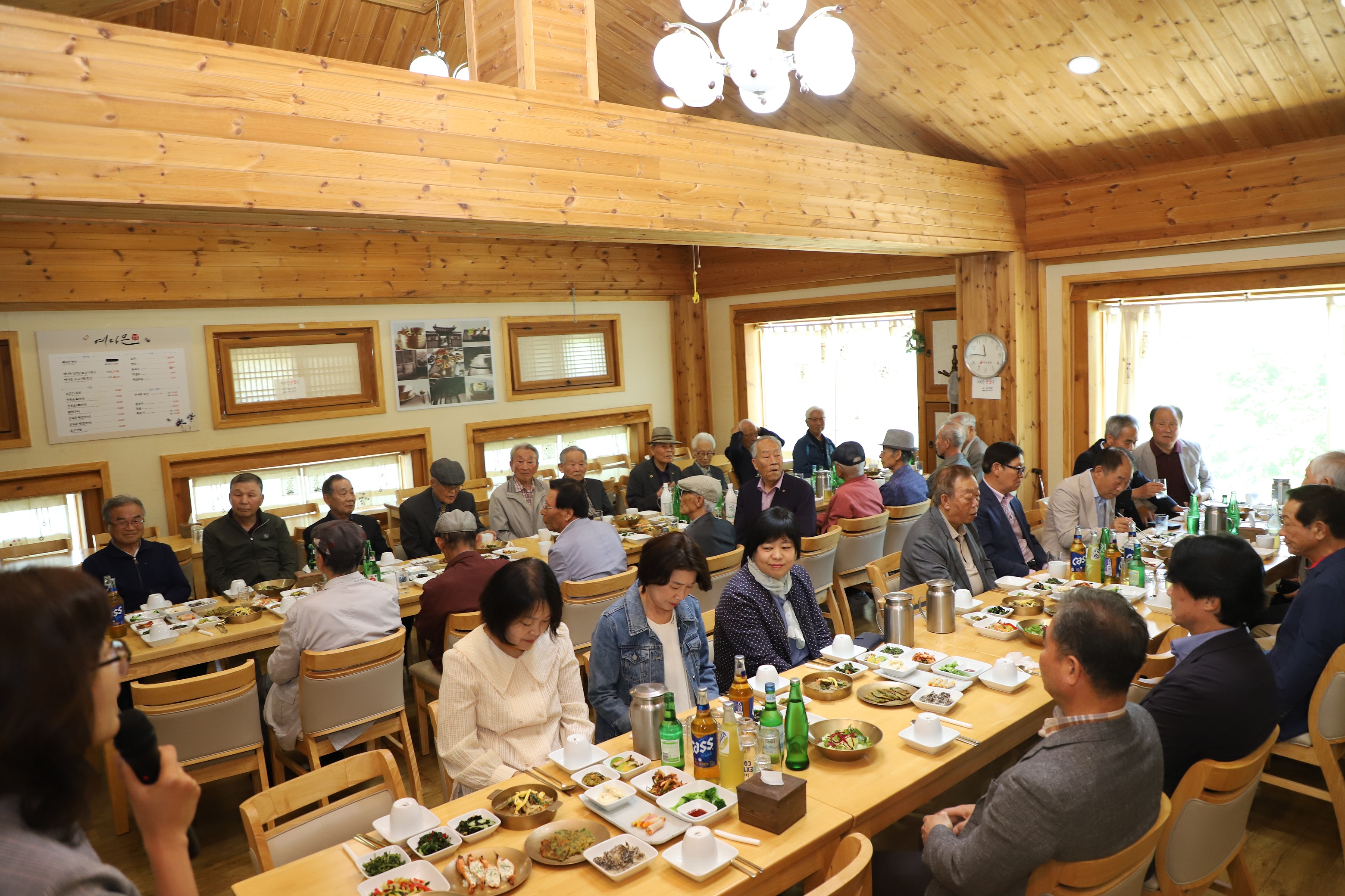 함양교육지원청, ‘제43회 스승의 날 기념 퇴직교원 초청 간담회’개최 - 관련이미지3