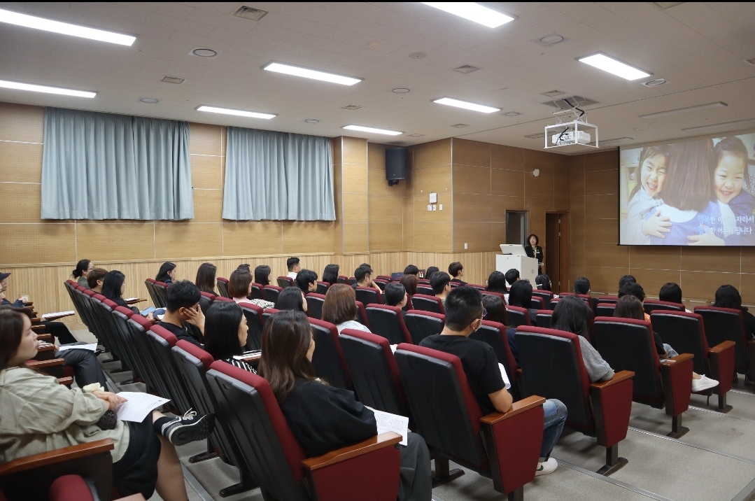 거제용소초병설유, 학부모 연수 및 참여수업! 꿈을 키우며 미래 사회의 리더(龍)가 되는 행복 배움터(沼)! - 관련이미지1